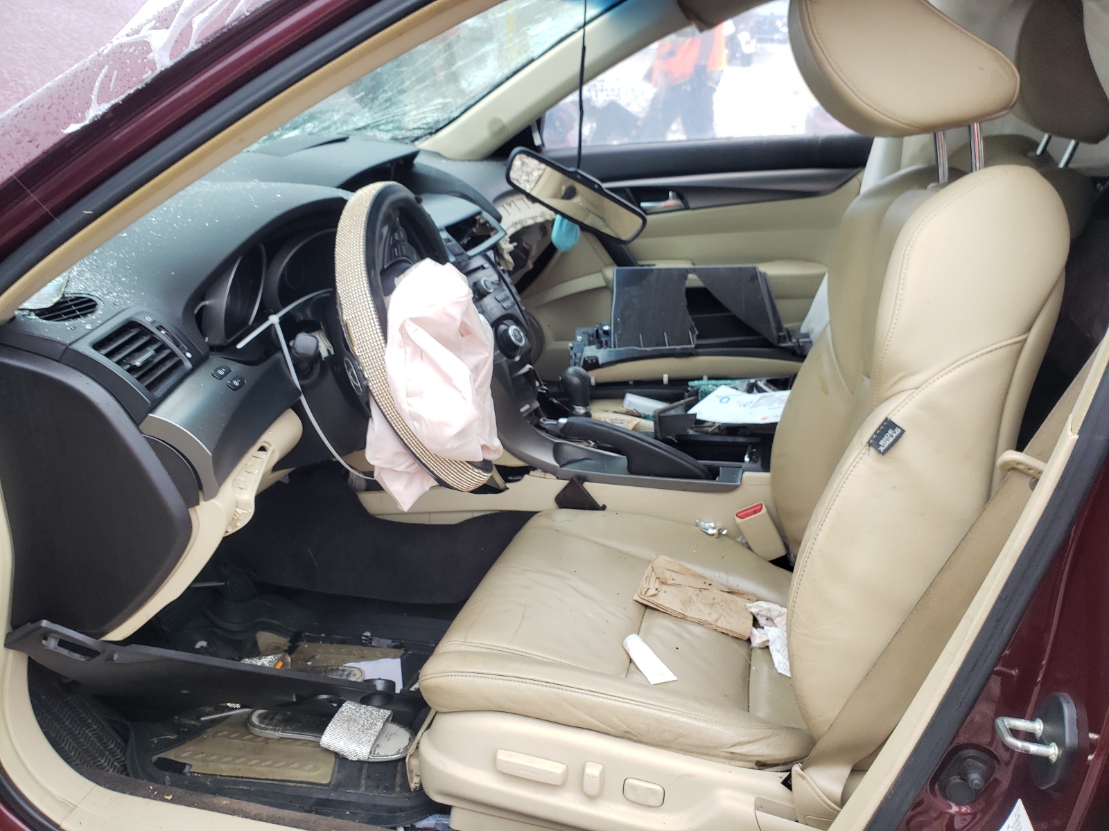 Photo 5 from auction – 2013 ACURA TL with VIN 19UUA8F27DA009186