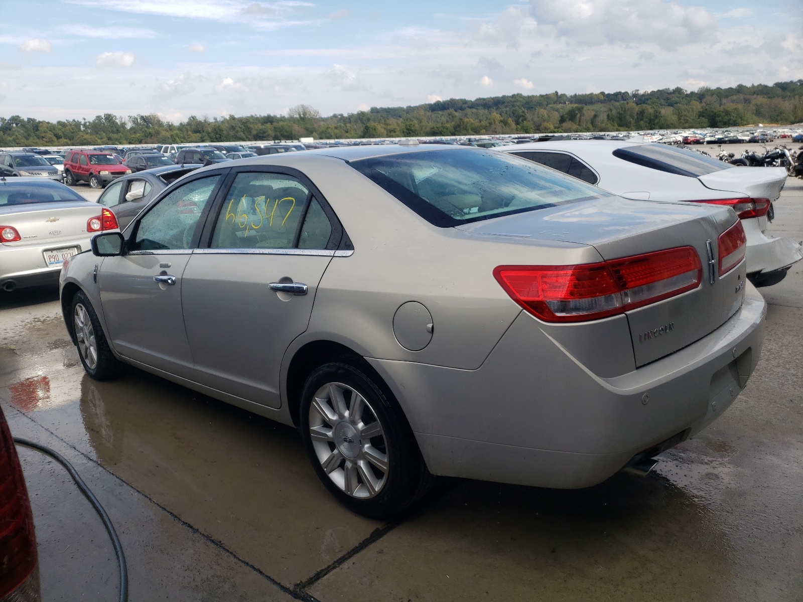 Photo 3 from auction – 2010 LINCOLN MKZ with VIN 3LNHL2GC4AR628727