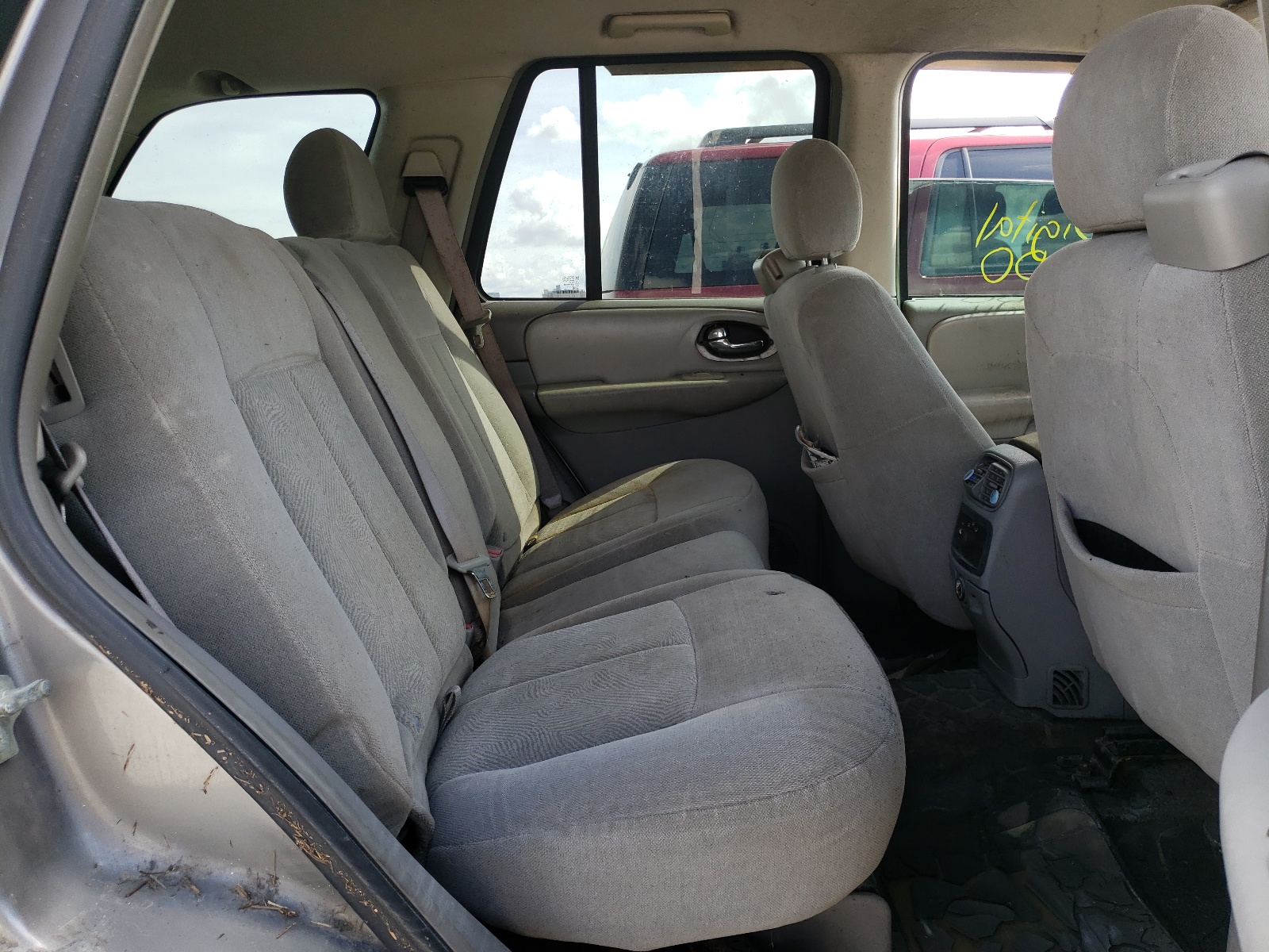 Photo 6 from auction – 2006 CHEVROLET TRAILBLAZE with VIN 1GNDS13S162141775