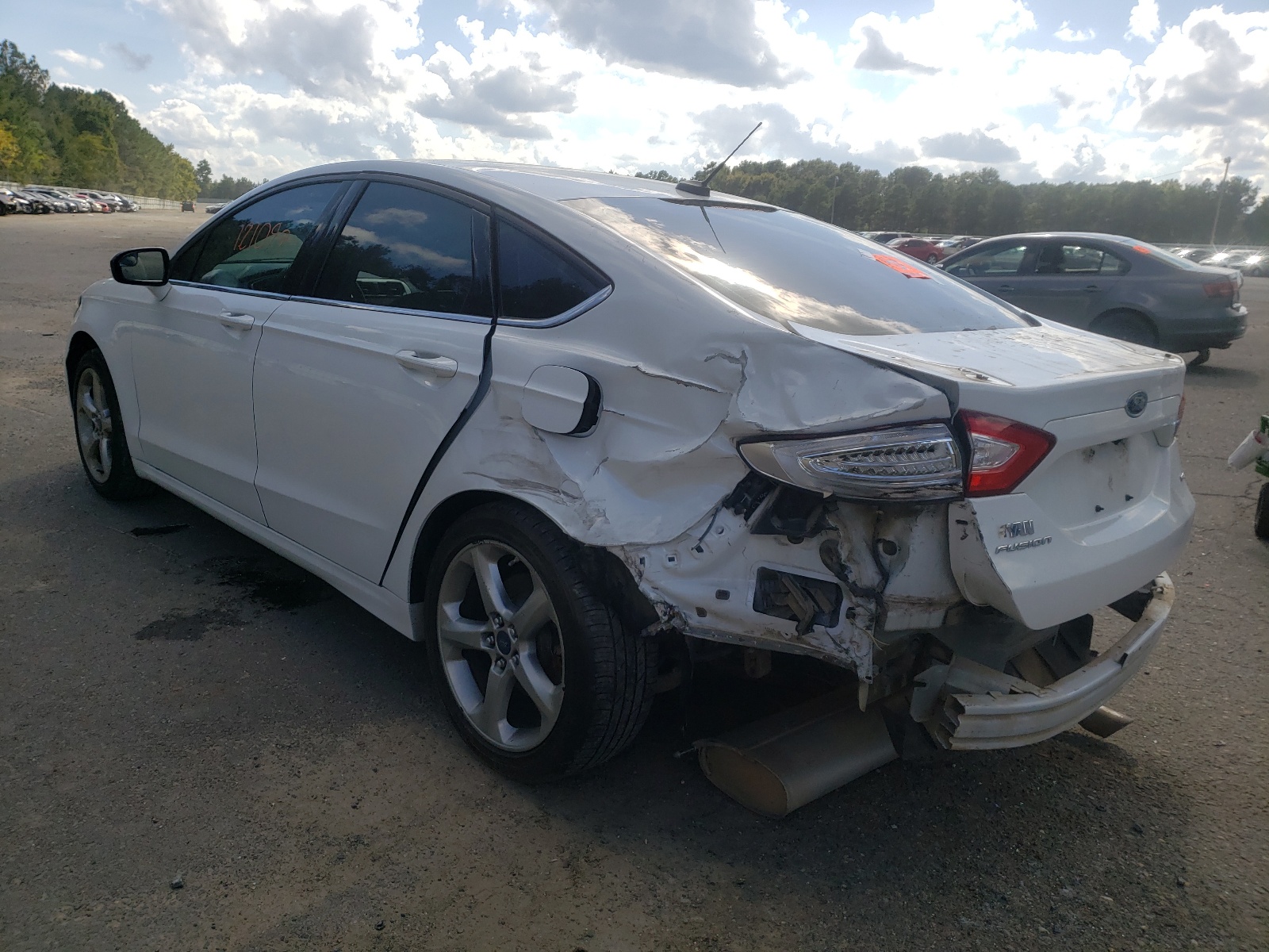 Photo 3 from auction – 2014 FORD FUSION SE with VIN 3FA6P0H77ER306438