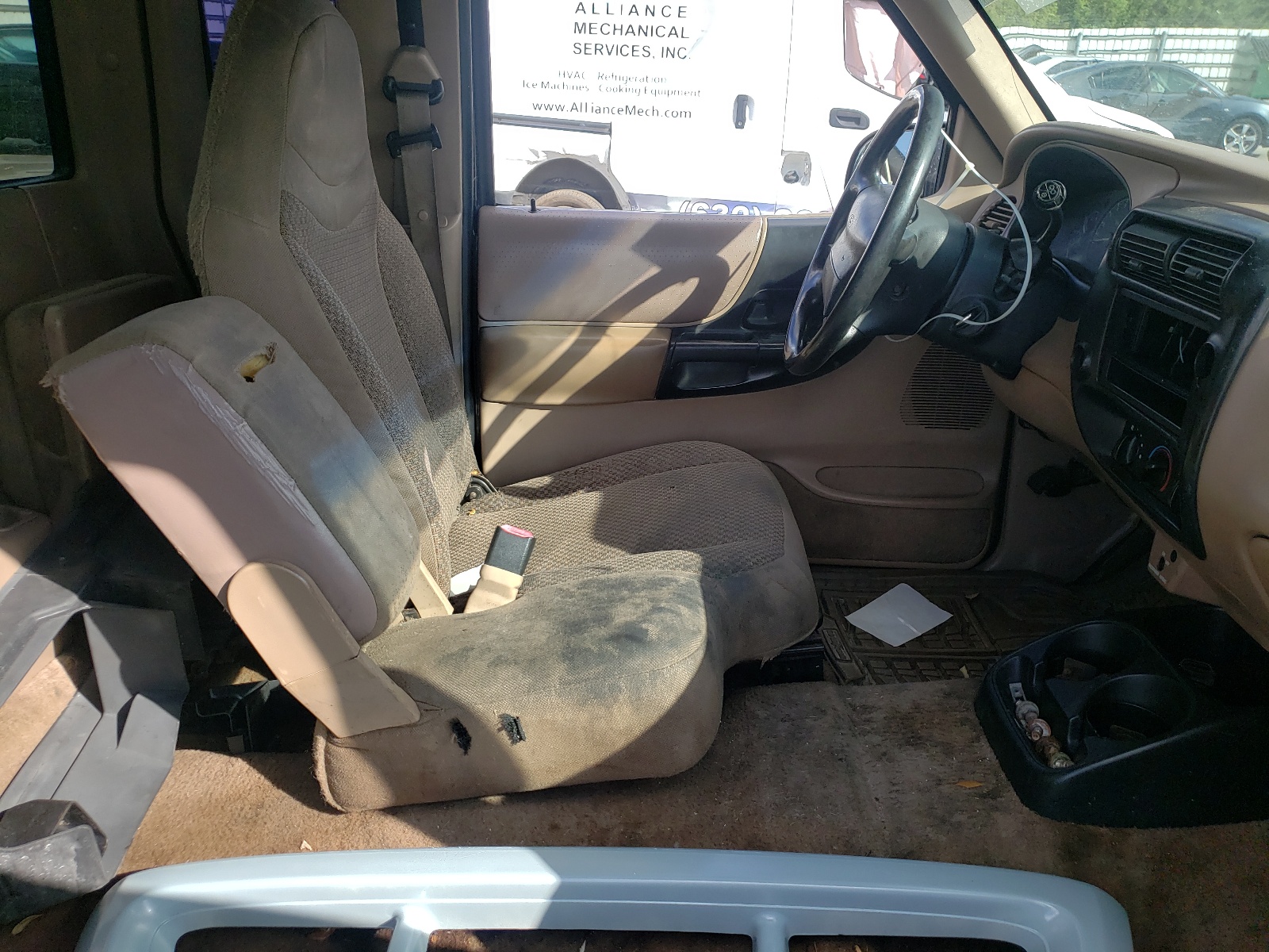 Photo 5 from auction – 1998 FORD RANGER SUP with VIN 1FTYR14U4WTA80020