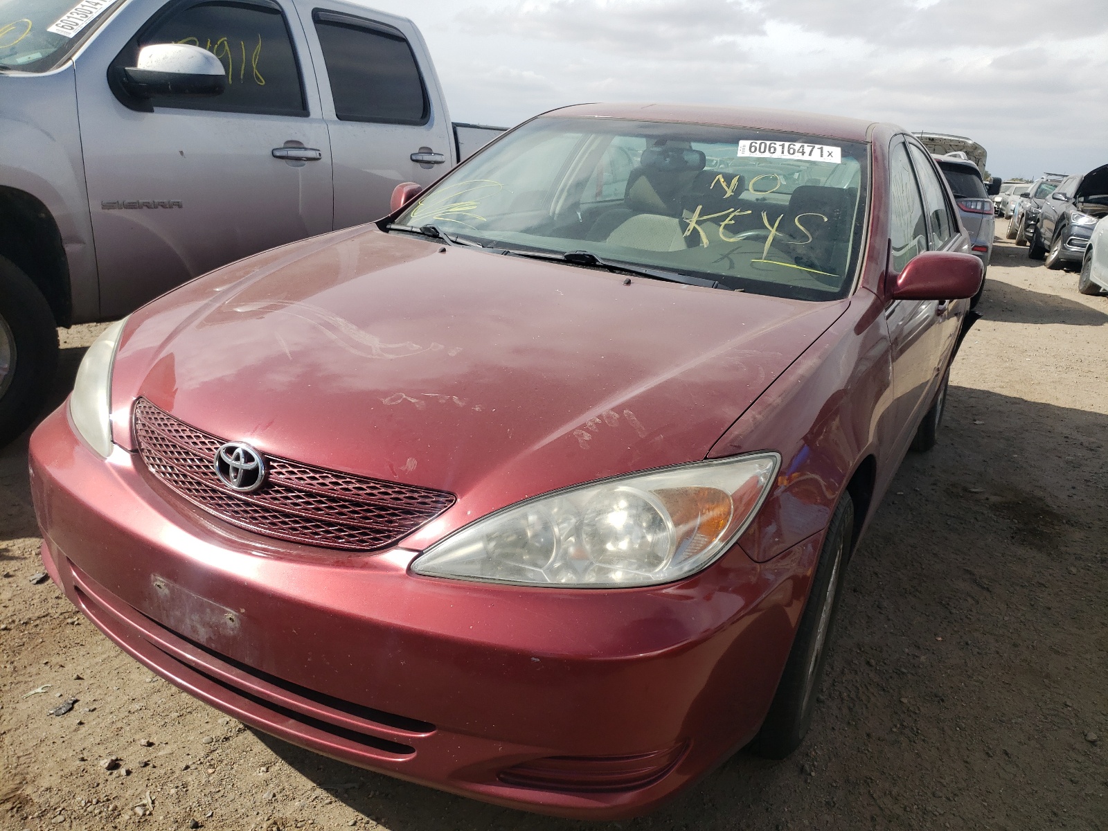 Photo 2 from auction – 2002 TOYOTA CAMRY LE with VIN 4T1BF30K12U035146