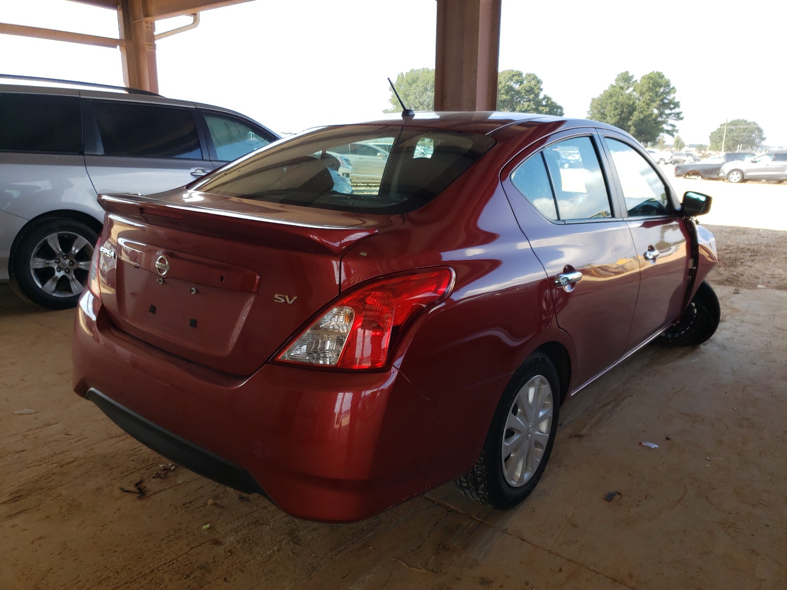 Photo 4 from auction – 2019 NISSAN VERSA S with VIN 3N1CN7AP0KL841263