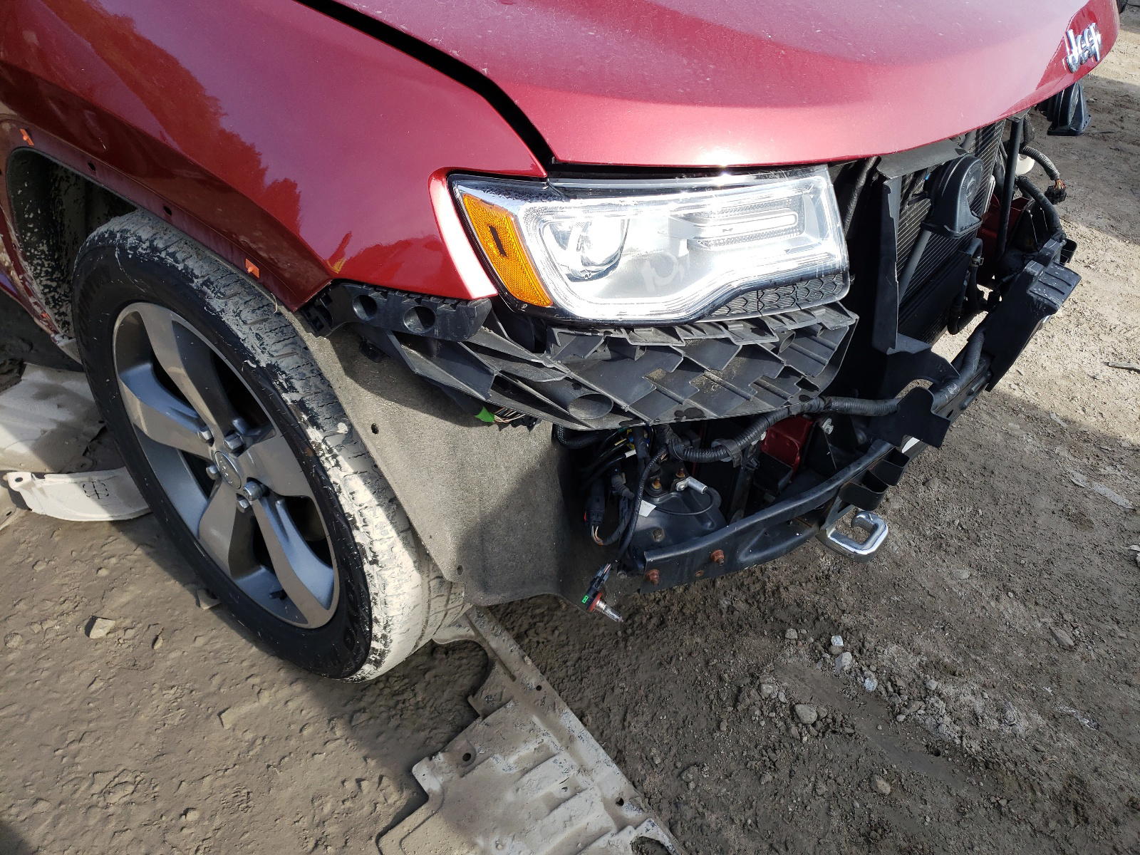 Photo 10 from auction – 2014 JEEP GRAND CHER with VIN 1C4RJFCG4EC580309