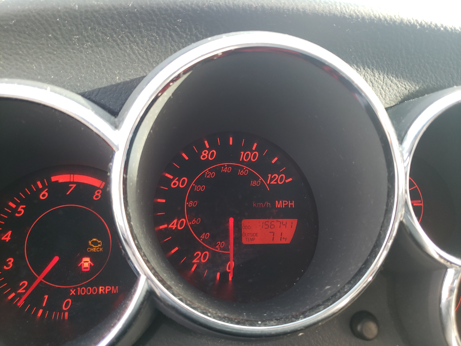Photo 8 from auction – 2003 TOYOTA MATRIX/XR with VIN 2T1KR32E13C028778