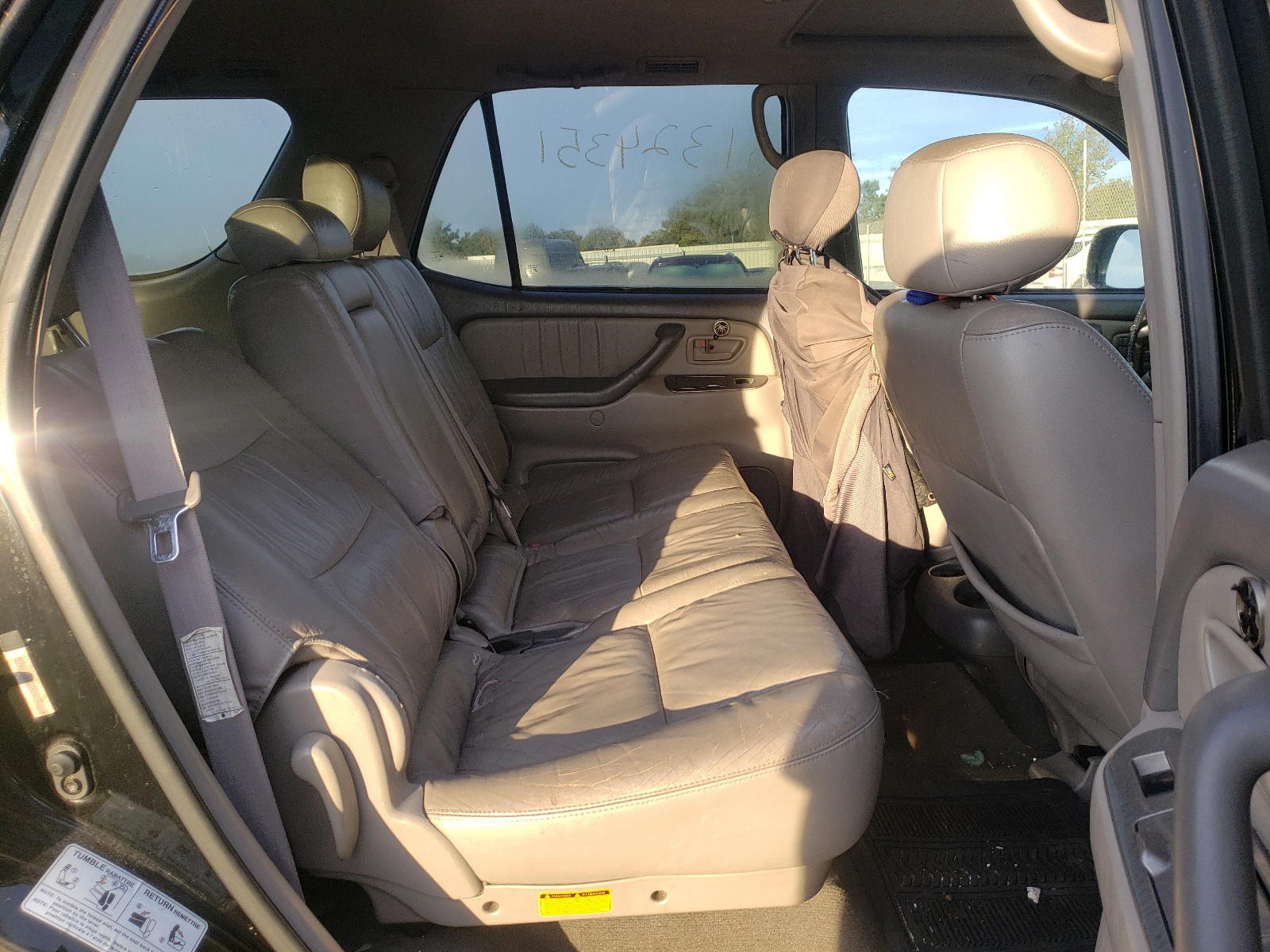 Photo 6 from auction – 2002 TOYOTA SEQUOIA LI with VIN 5TDBT48AX2S096739