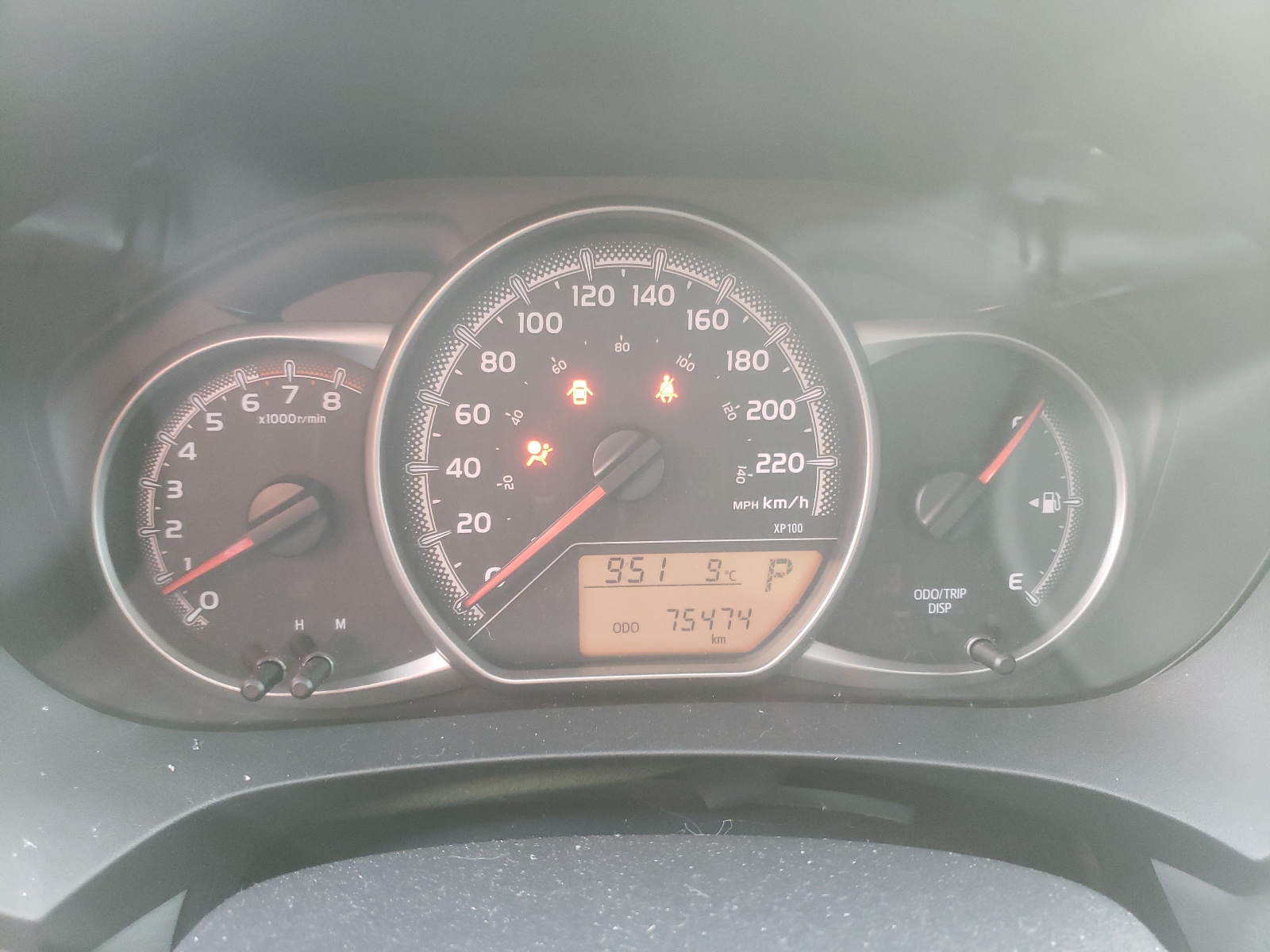 Photo 8 from auction – 2015 TOYOTA YARIS with VIN VNKKTUD32FA037850