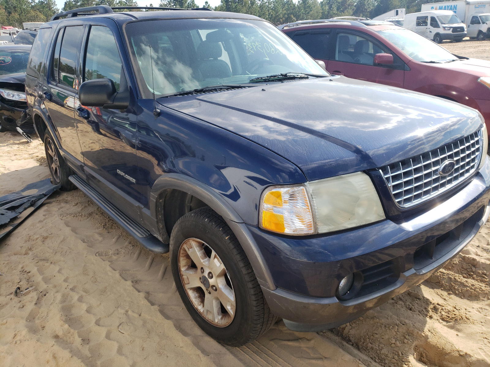 FORD EXPLORER X 2004 with VIN 1FMDU73W94UB06309 - Photo from auction