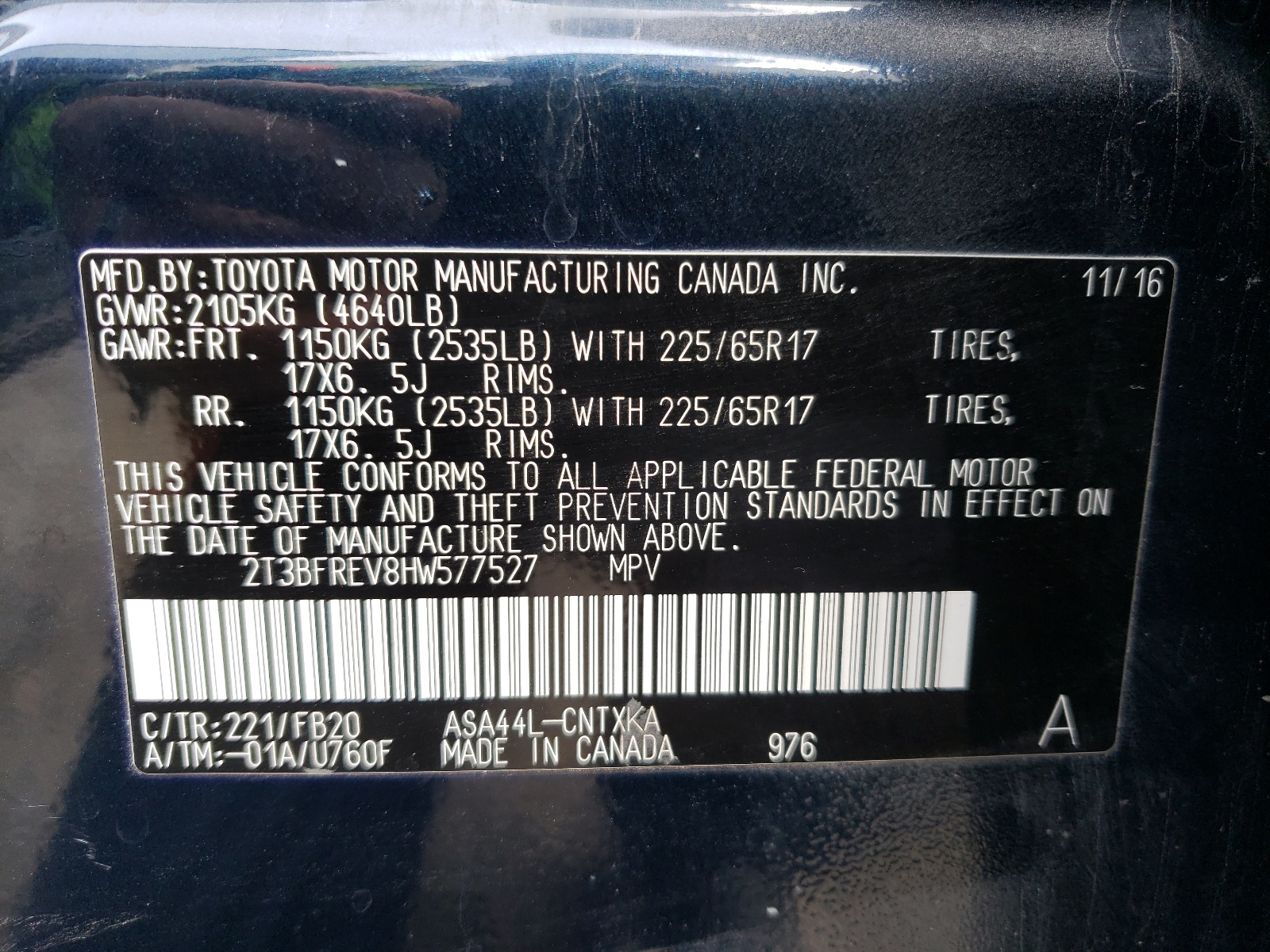 Photo 10 from auction – 2017 TOYOTA RAV4 LE with VIN 2T3BFREV8HW577527