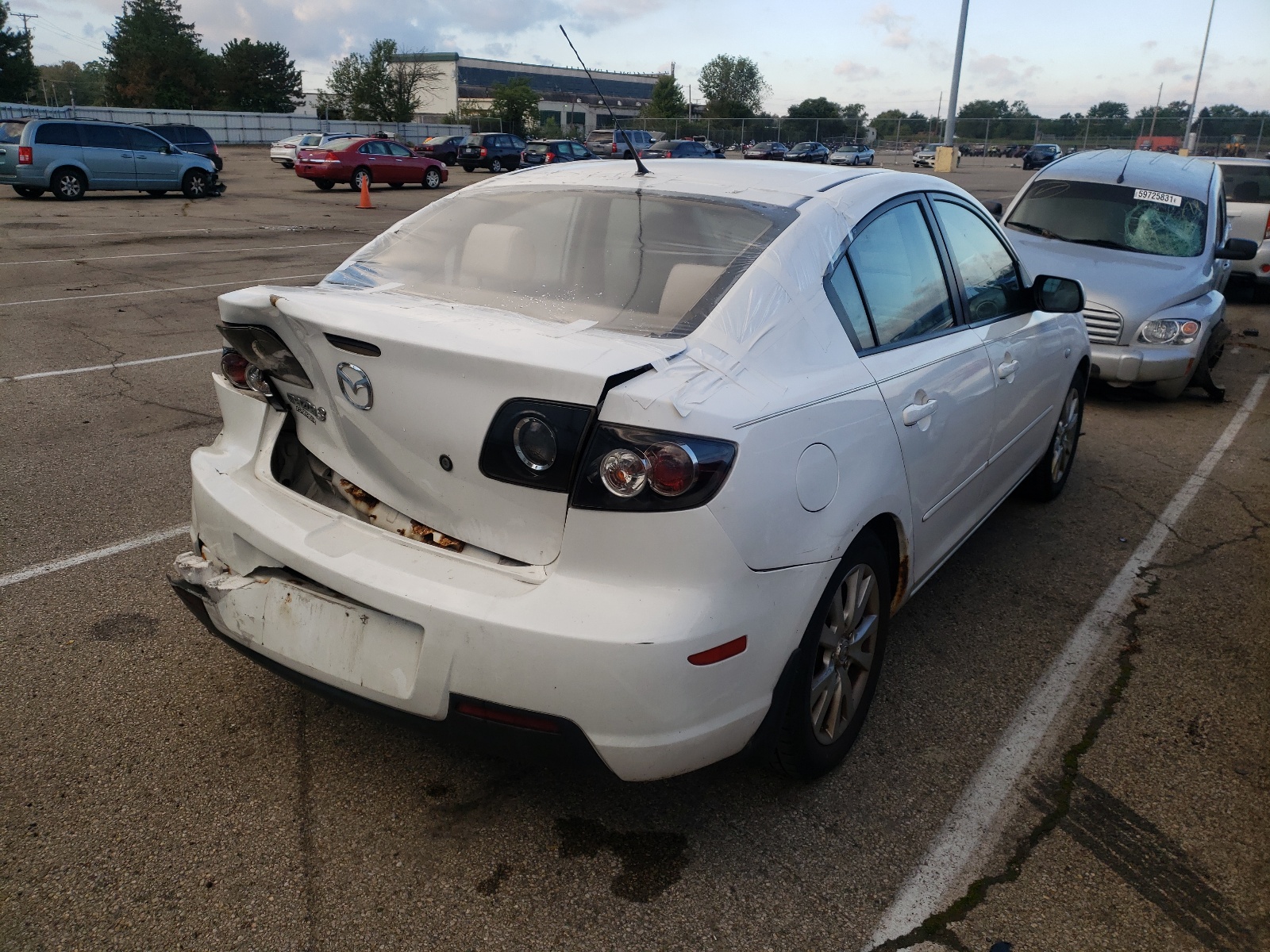 Фото 4 с аукциона – 2008 MAZDA 3 I с VIN JM1BK12FX81808131
