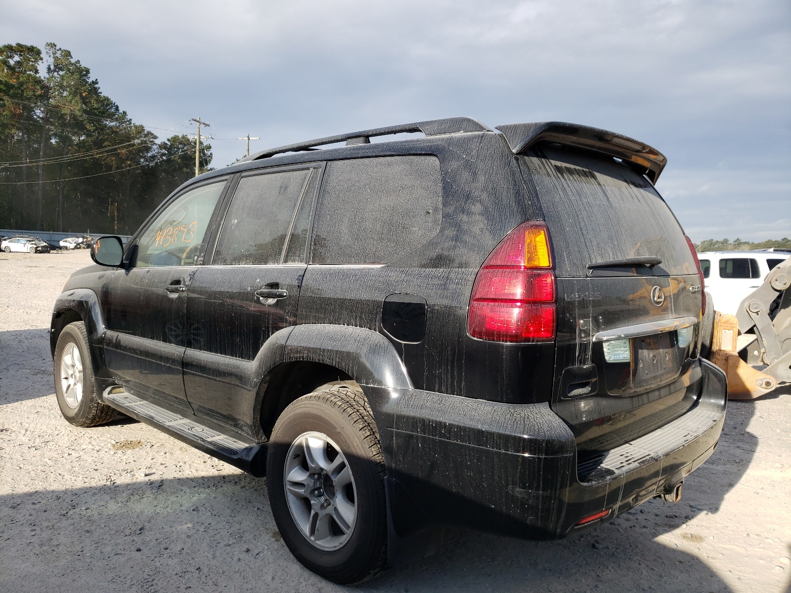 Photo 3 from auction – 2003 LEXUS GX 470 with VIN JTJBT20X430008659