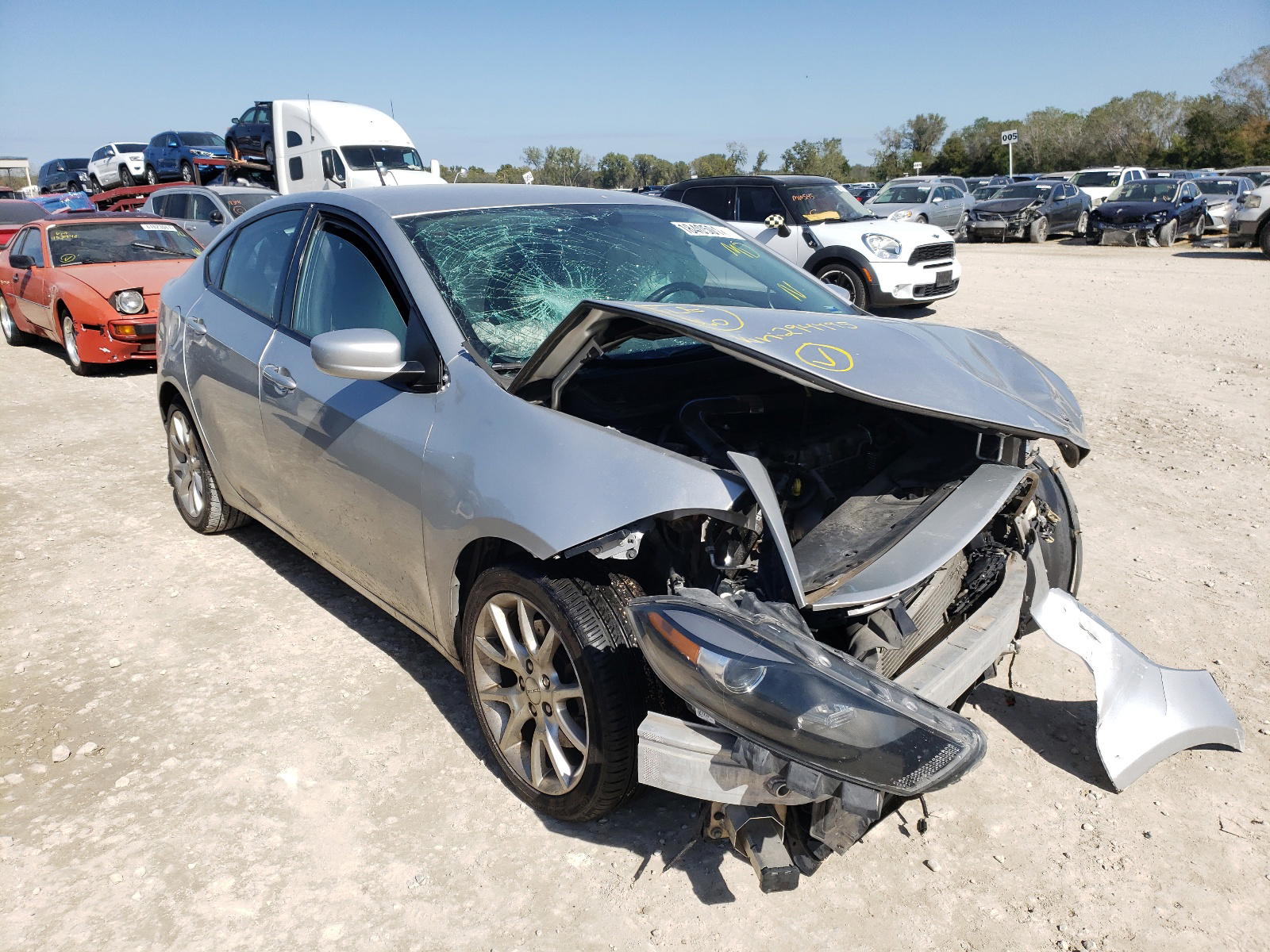 DODGE DART SXT 2013 with VIN 1C3CDFBA0DD294495 - Photo from auction