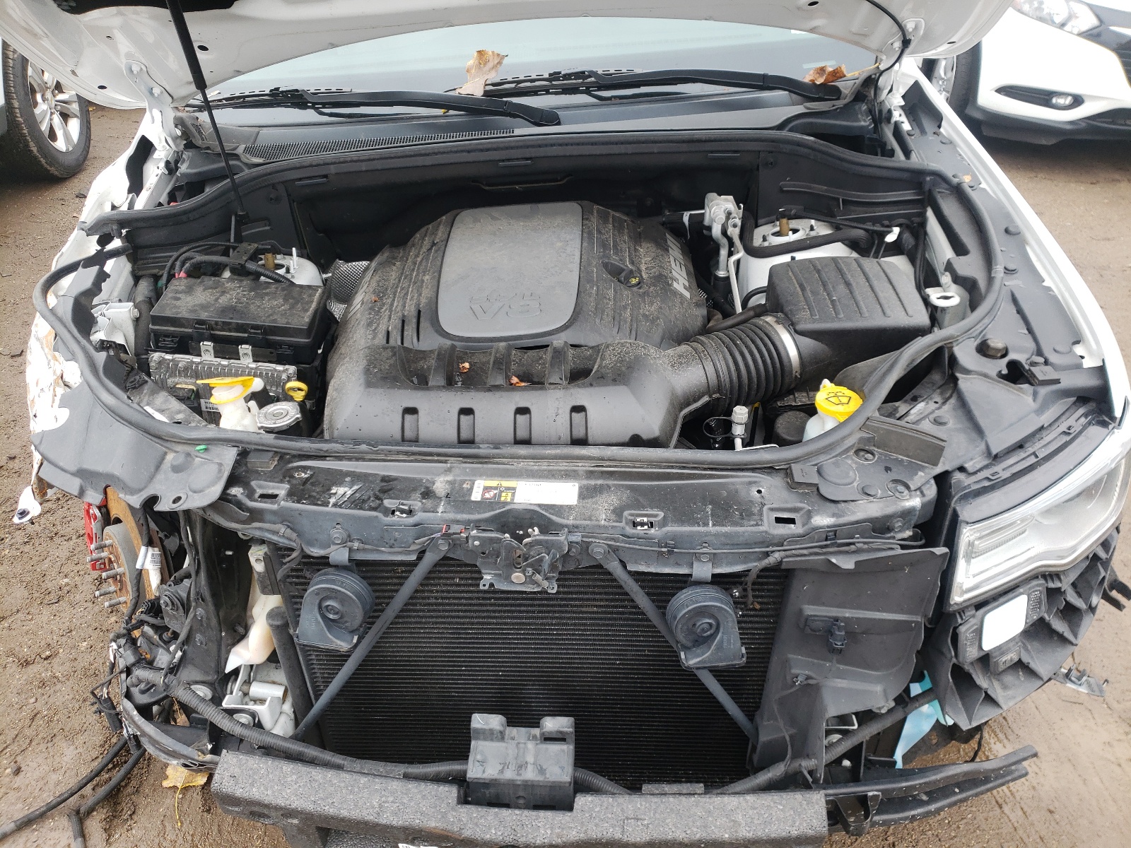 Photo 7 from auction – 2019 JEEP GRAND CHER with VIN 1C4RJFJT0KC548579