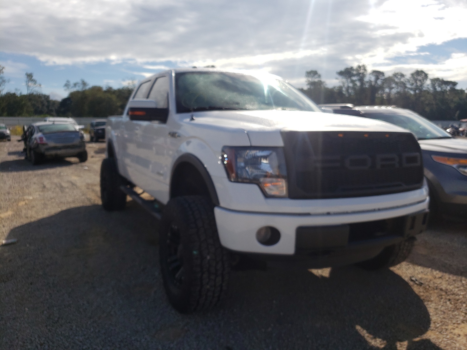 Photo 9 from auction – 2012 FORD F150 SUPER with VIN 1FTFW1ET5CFA25611