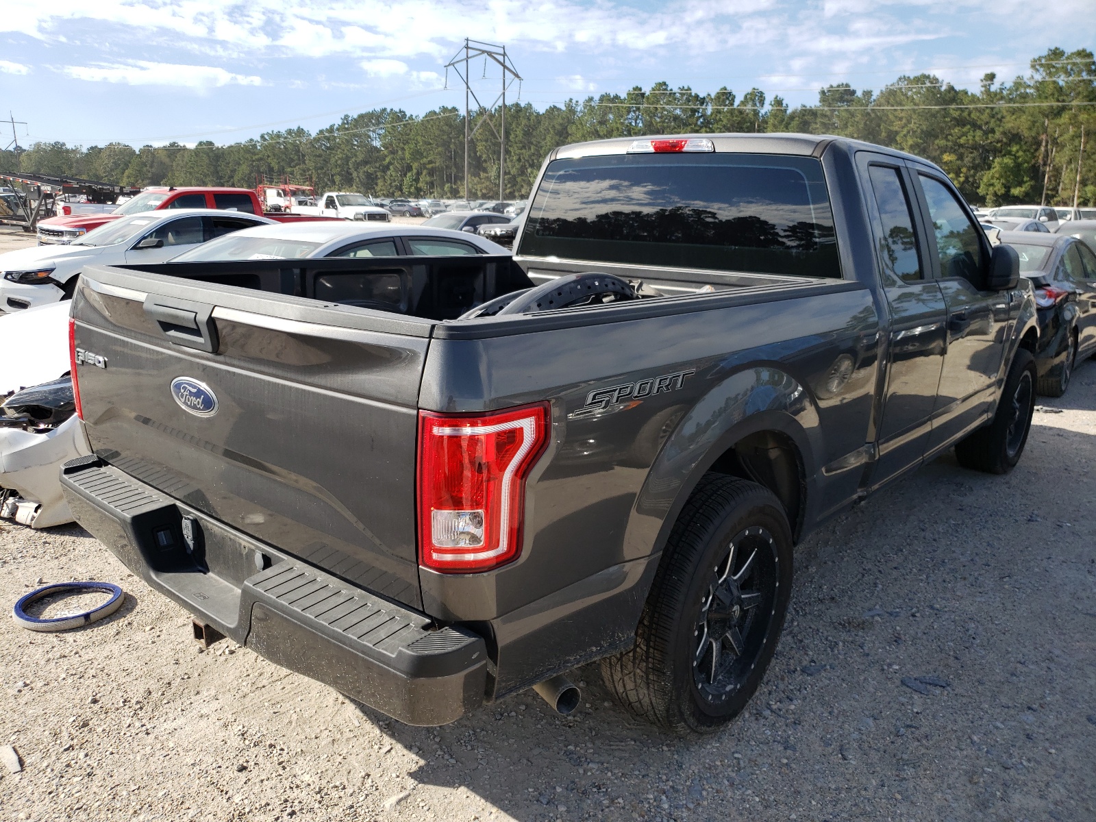Photo 4 from auction – 2016 FORD F150 SUPER with VIN 1FTEX1CP6GKE34020