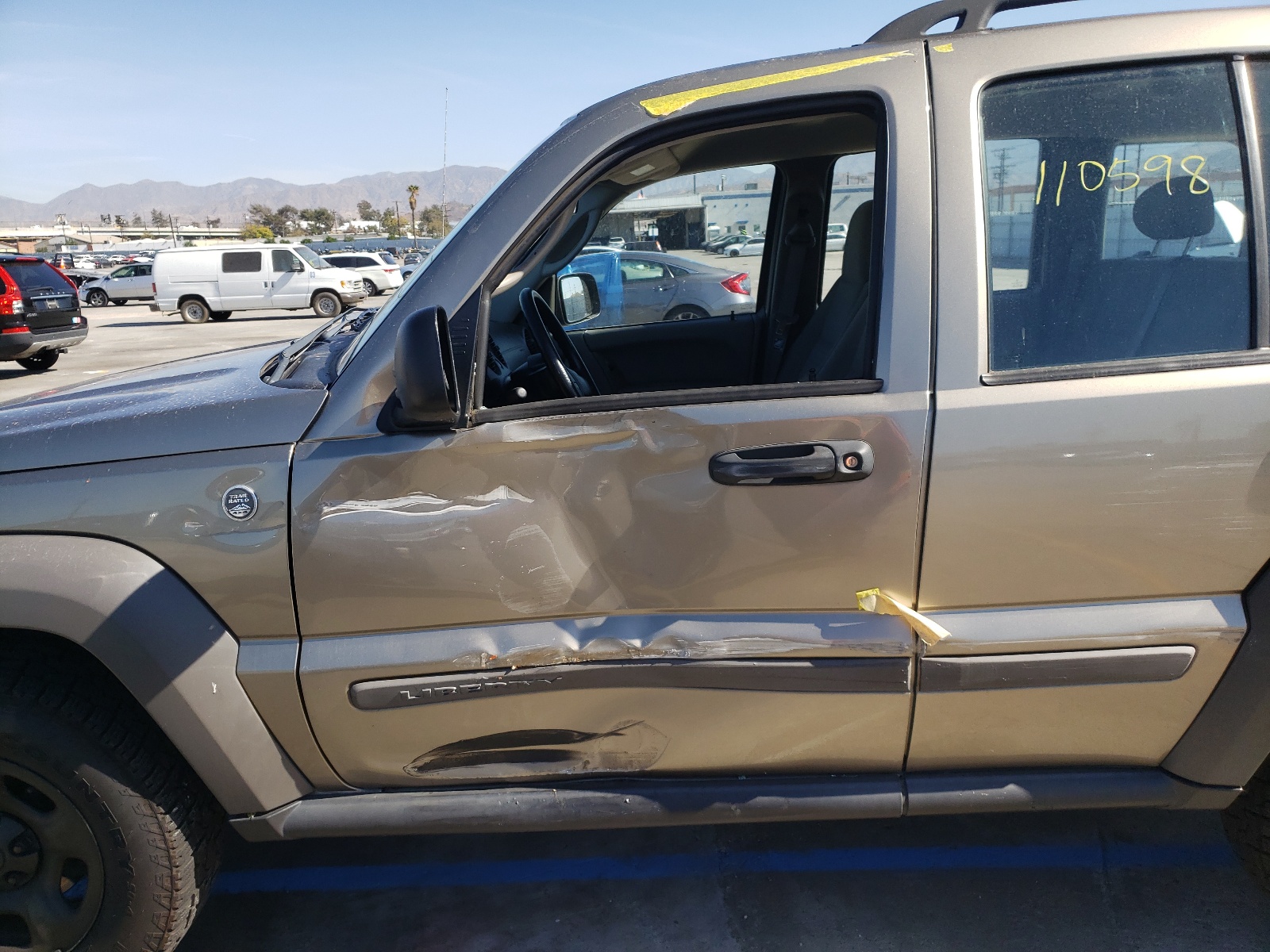 Photo 9 from auction – 2007 JEEP LIBERTY SP with VIN 1J4GL48K67W701419