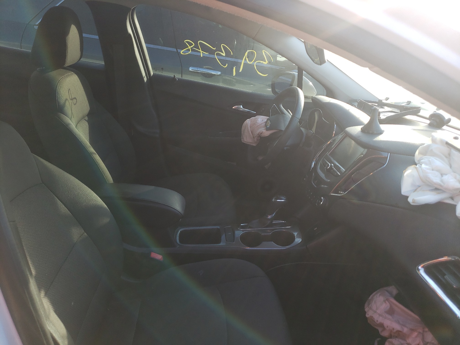 Photo 5 from auction – 2017 CHEVROLET CRUZE LT with VIN 3G1BE5SM3HS567260
