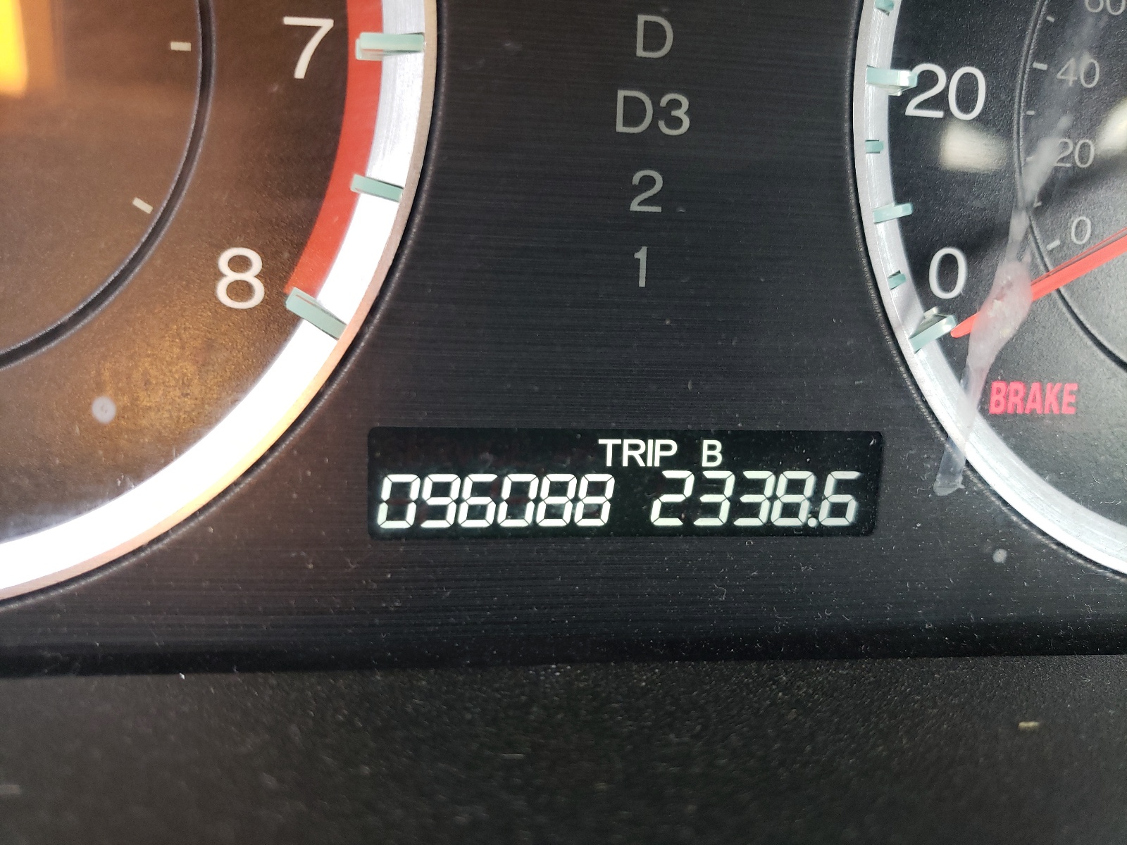 Photo 8 from auction – 2011 HONDA ACCORD LX with VIN 1HGCP2F38BA124019