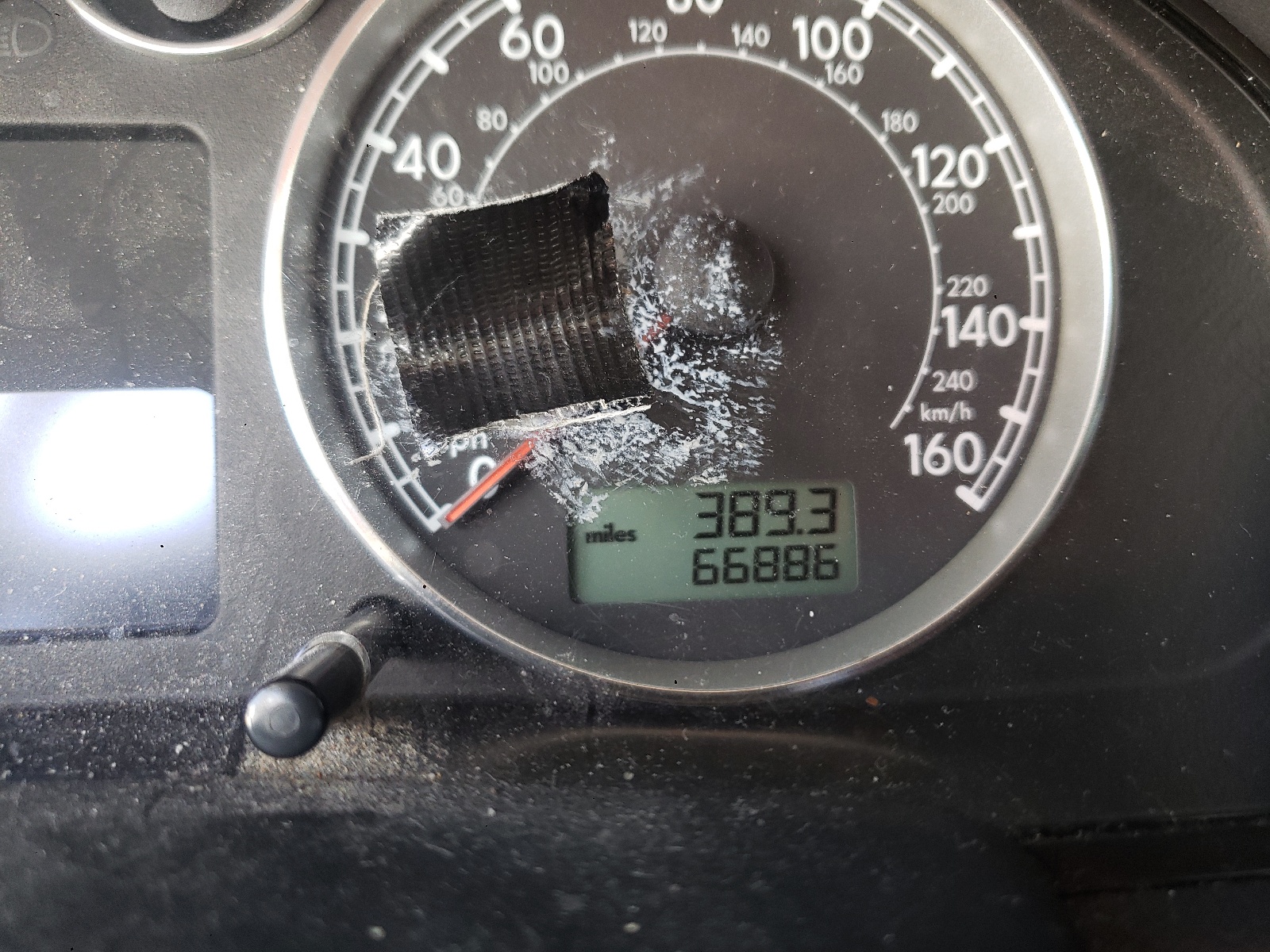 Фото 8 с аукциона – 2004 VOLKSWAGEN PASSAT с VIN WVWPD63B34E220406