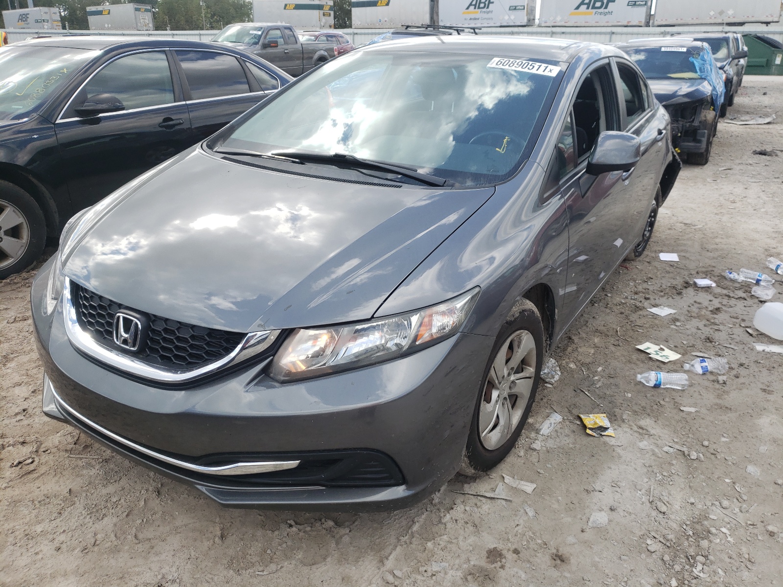 Photo 2 from auction – 2013 HONDA CIVIC LX with VIN 19XFB2F57DE052953