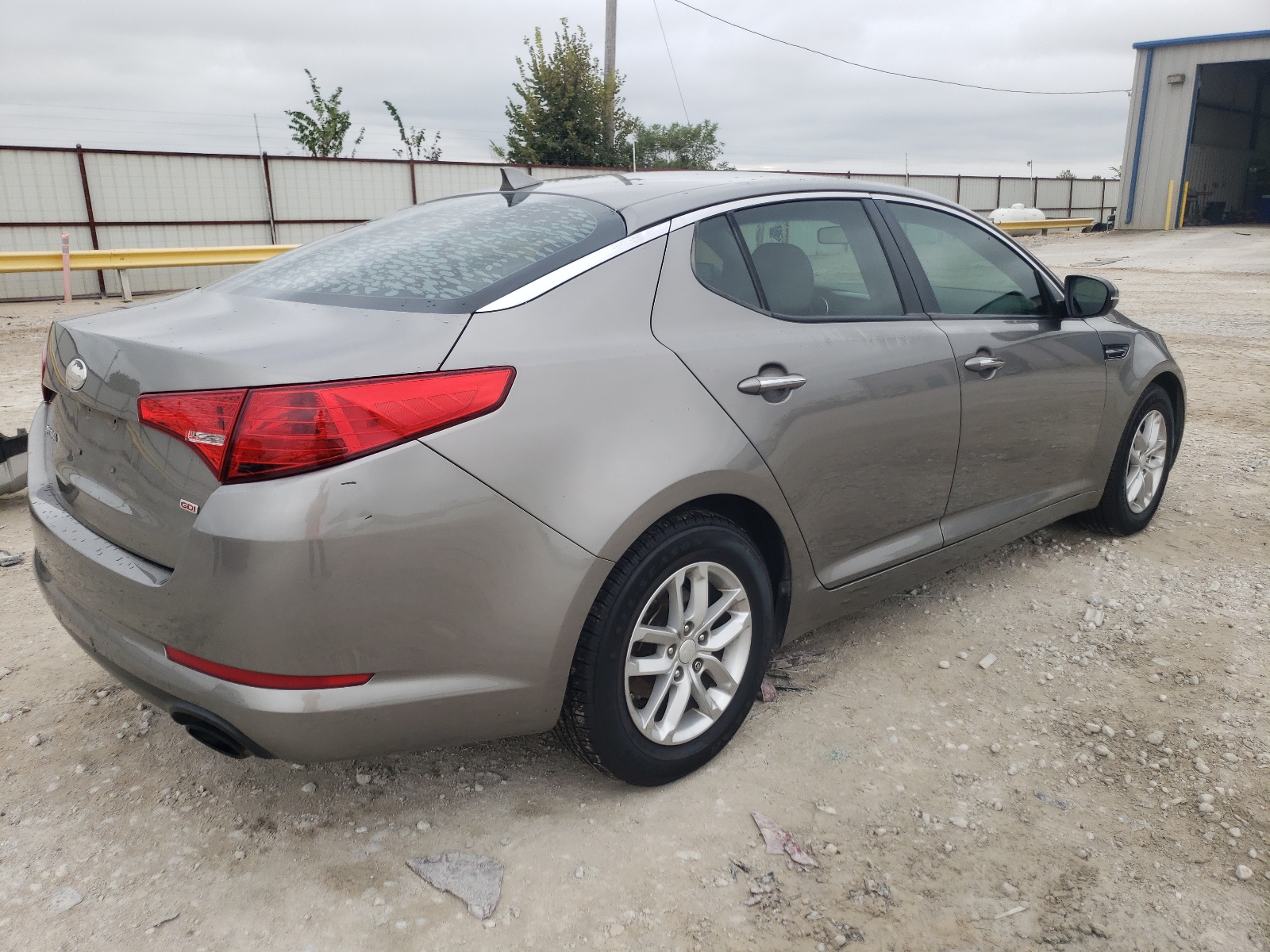 Photo 4 from auction – 2013 KIA OPTIMA LX with VIN 5XXGM4A78DG258681