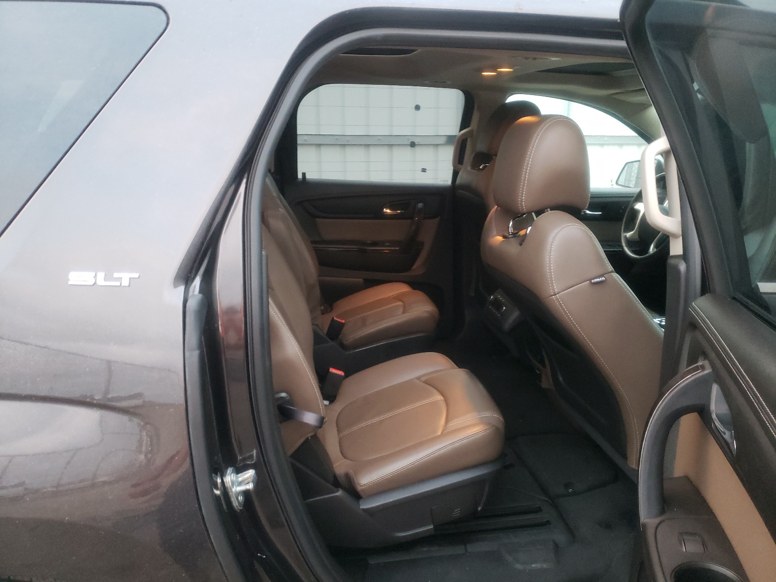 Photo 6 from auction – 2016 GMC ACADIA SLT with VIN 1GKKVRKD7GJ191309