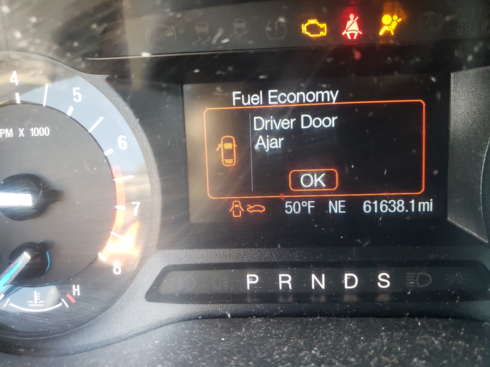 Zdjęcie 8 z aukcji – 2015 FORD FUSION z VIN 3FA6P0HD0FR275539