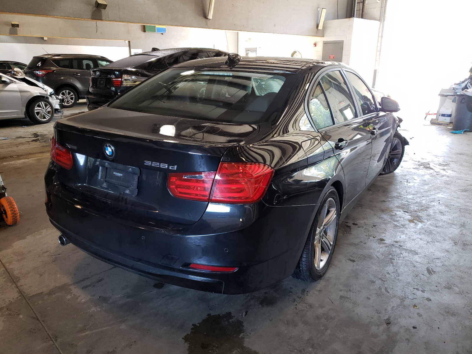 Photo 4 from auction – 2014 BMW 3 SERIES with VIN WBA3D5C51EKX97955