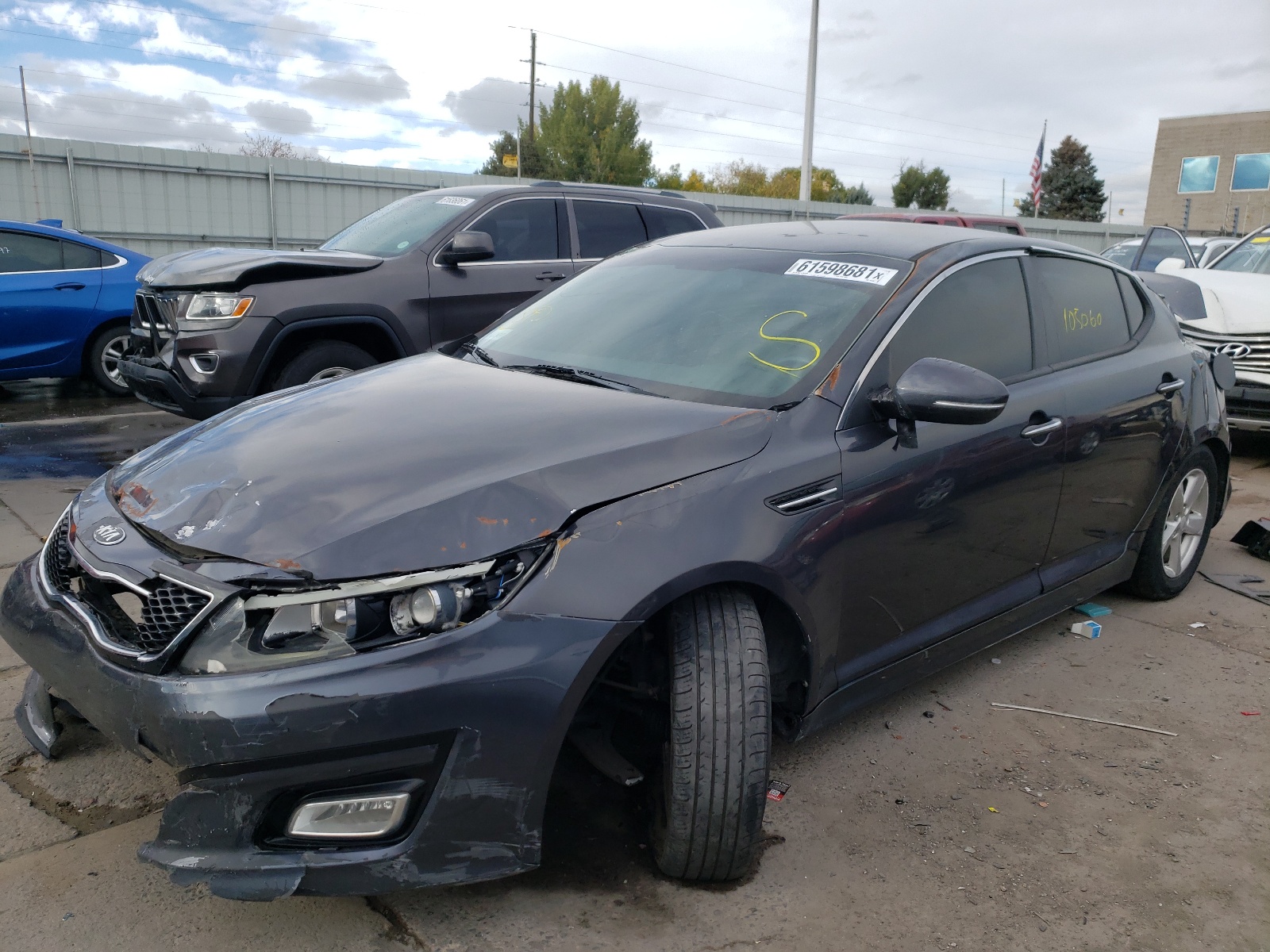 Photo 2 from auction – 2015 KIA OPTIMA LX with VIN 5XXGM4A71FG468428