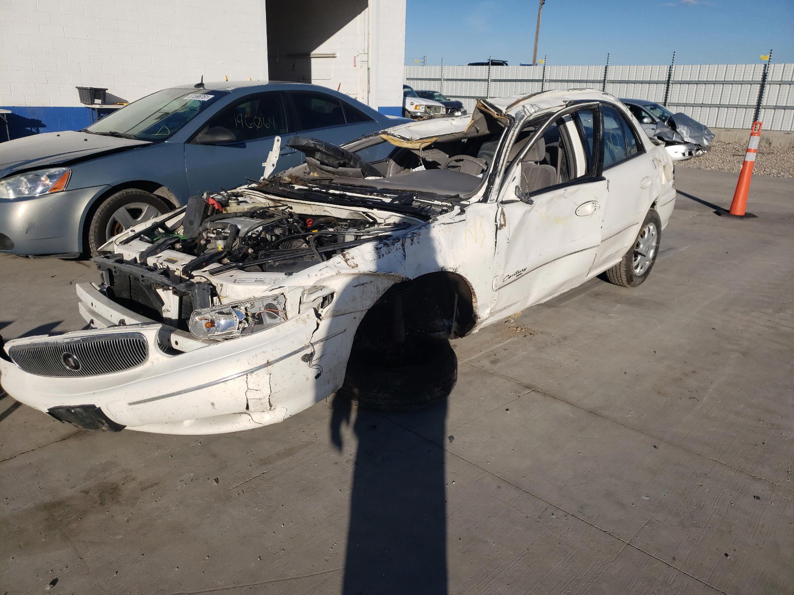 Photo 2 from auction – 2002 BUICK CENTURY CU with VIN 2G4WS52J721106228
