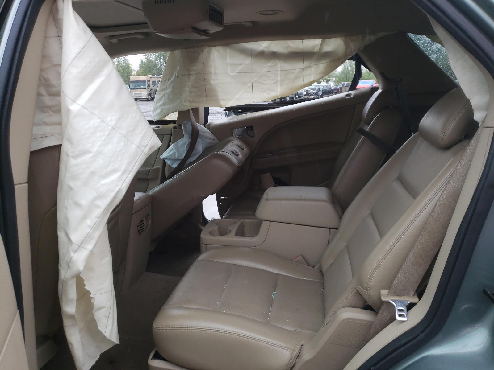 Photo 6 from auction – 2005 FORD FREESTYLE with VIN 1FMDK06145GA75676