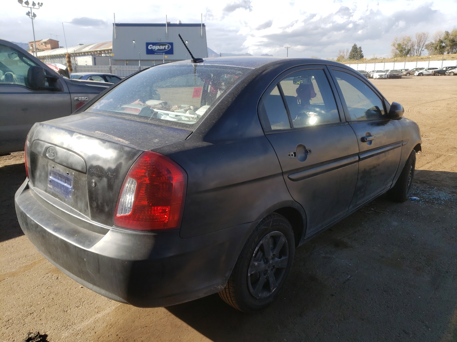 Photo 4 from auction – 2010 HYUNDAI ACCENT GLS with VIN KMHCN4AC8AU492099