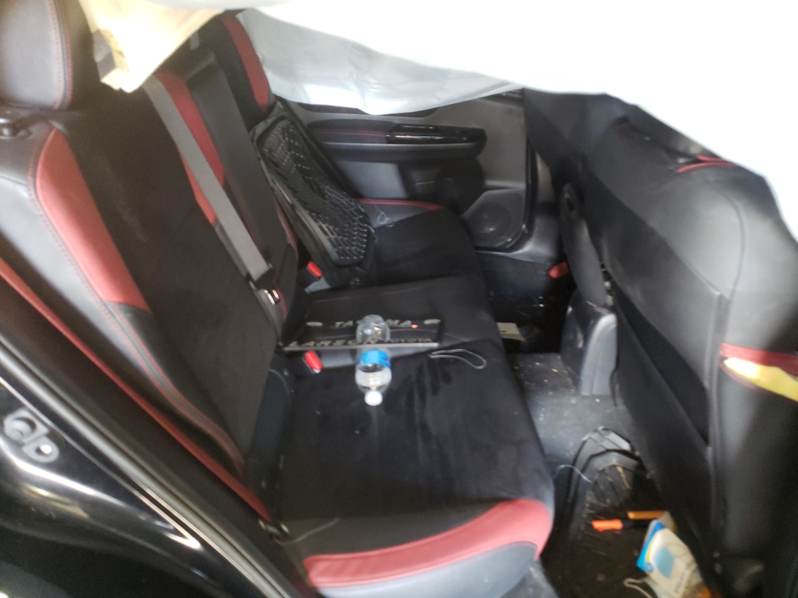 Photo 6 from auction – 2018 SUBARU WRX STI with VIN JF1VA2N6XJ9824313