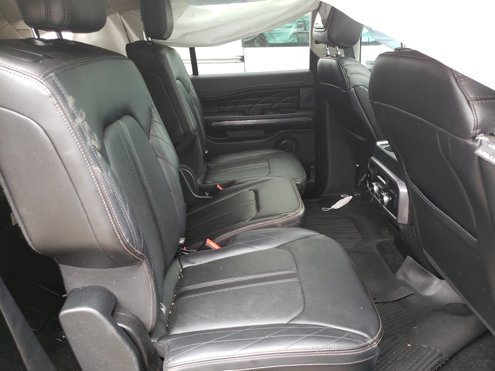 Photo 6 from auction – 2018 FORD EXPEDITION with VIN 1FMJK1MTXJEA32902