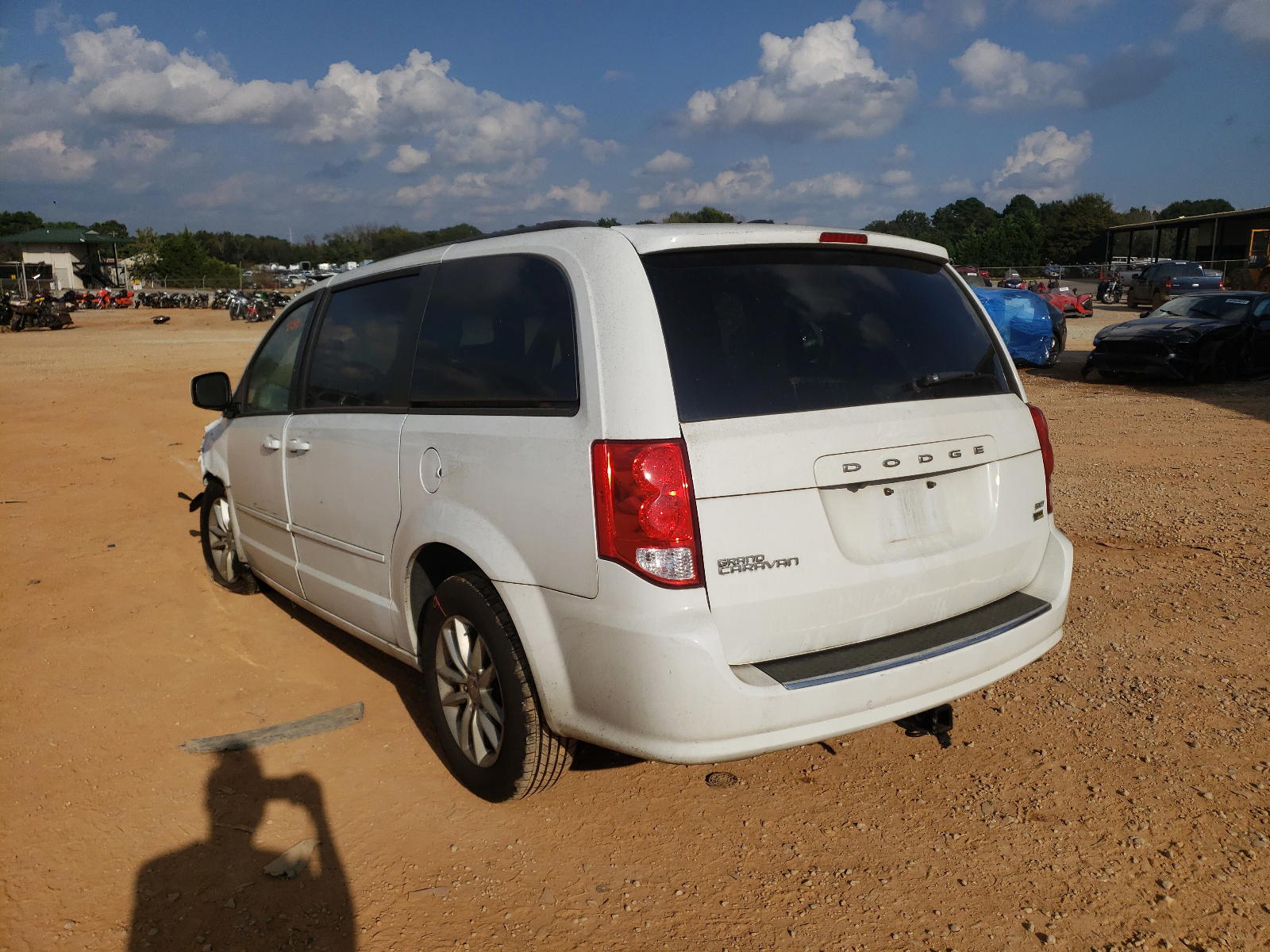 Photo 3 from auction – 2016 DODGE GRAND CARA with VIN 2C4RDGCG6GR357728