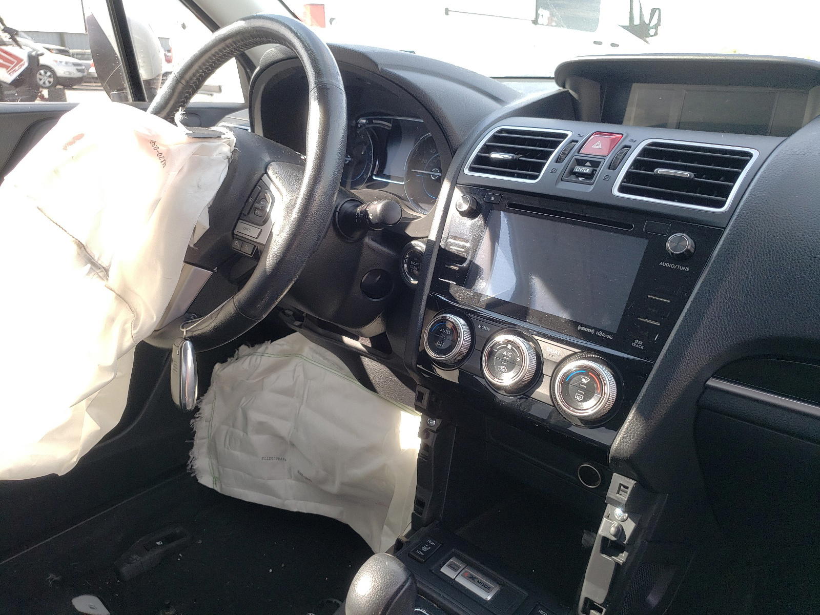 Photo 9 from auction – 2017 SUBARU FORESTER 2 with VIN JF2SJGTC4HH408083