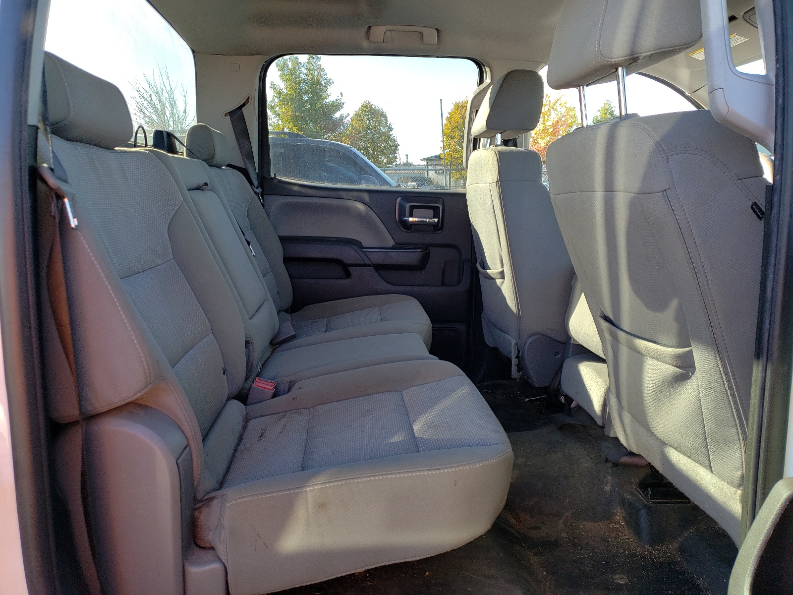 Photo 6 from auction – 2018 CHEVROLET SILVERADO with VIN 1GC1KUEG4JF109989