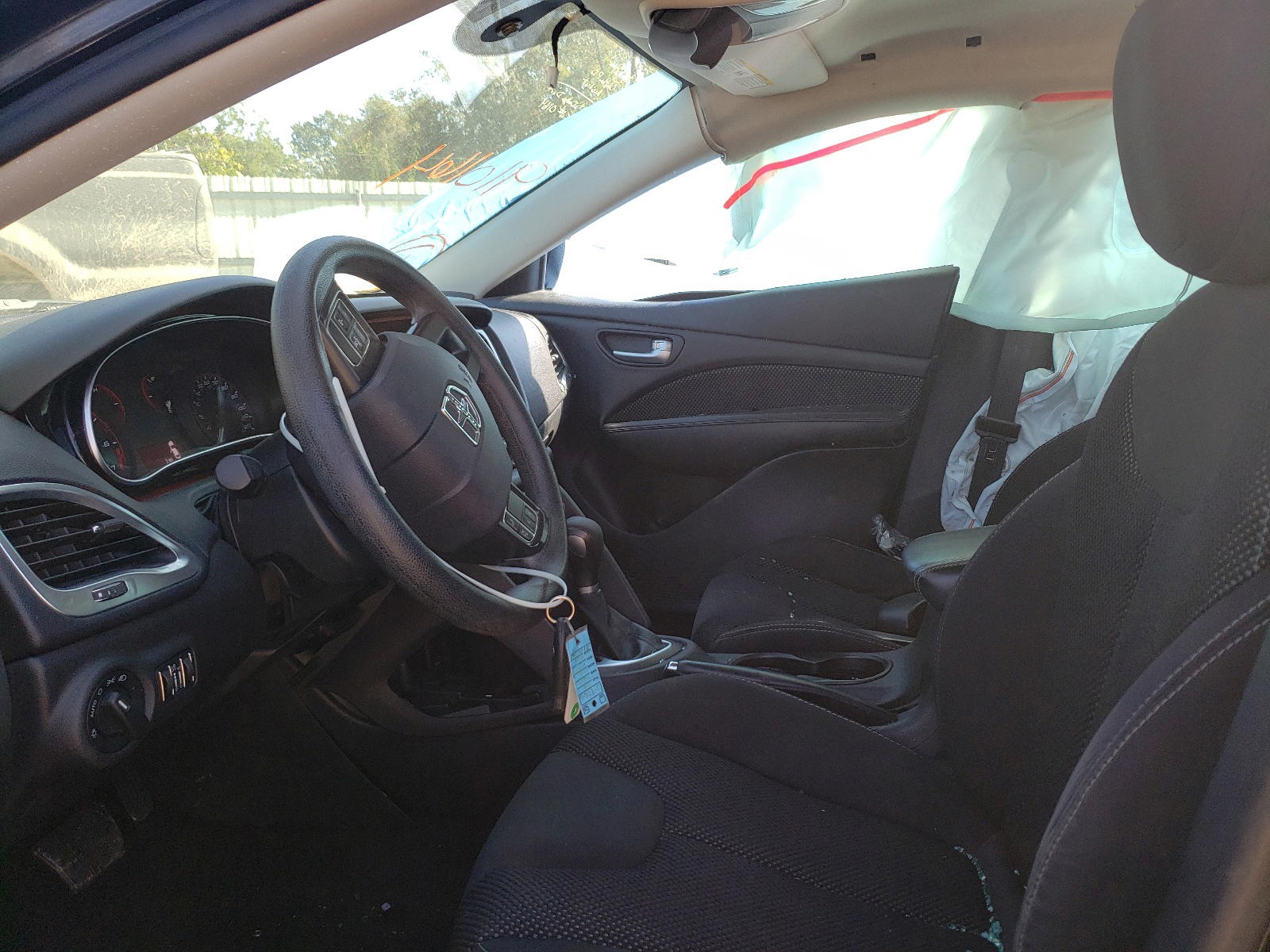 Photo 5 from auction – 2014 DODGE DART SXT with VIN 1C3CDFBBXED910164