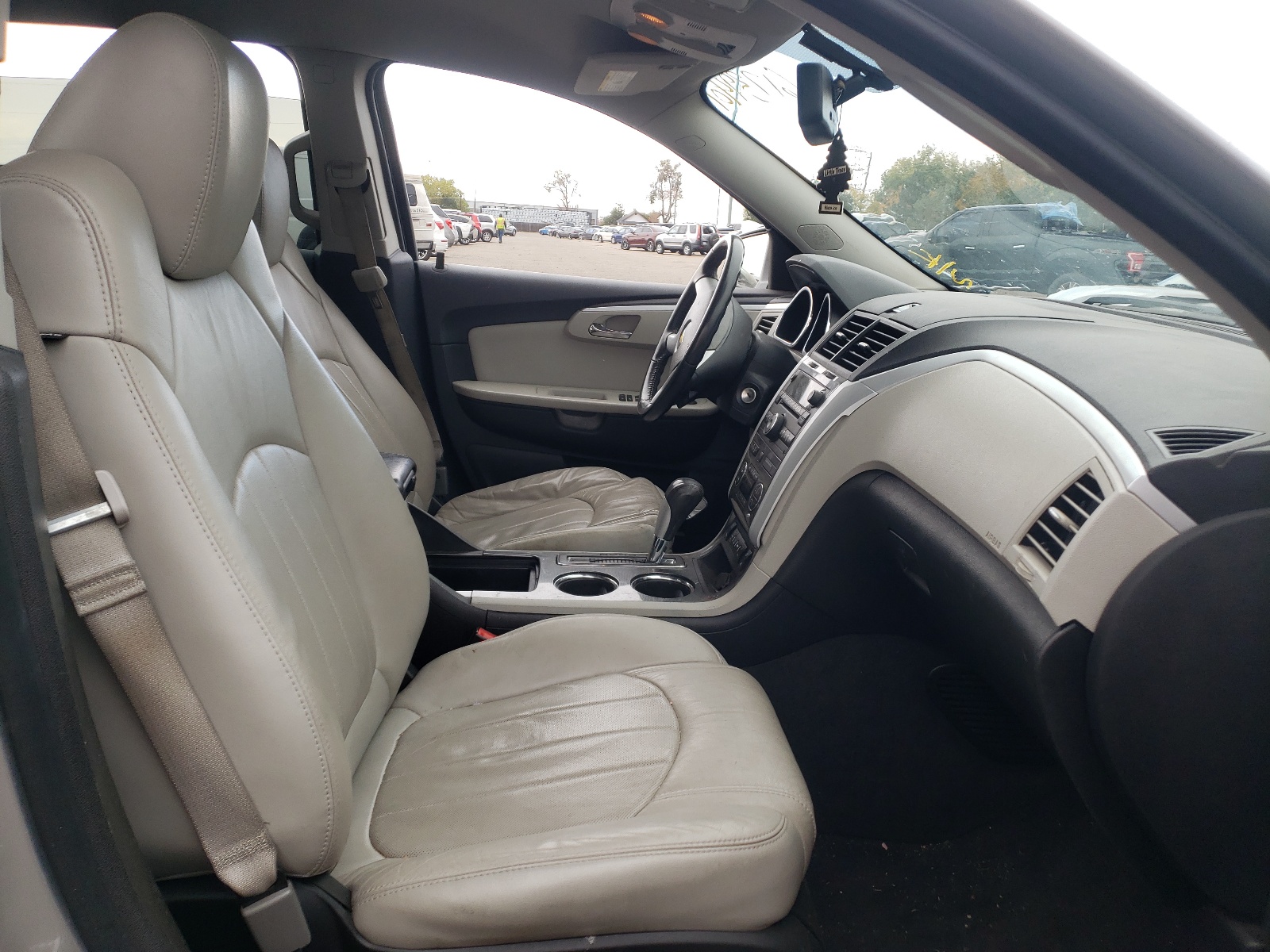 Zdjęcie 5 z aukcji – 2012 CHEVROLET TRAVERSE L z VIN 1GNKVLED5CJ249259