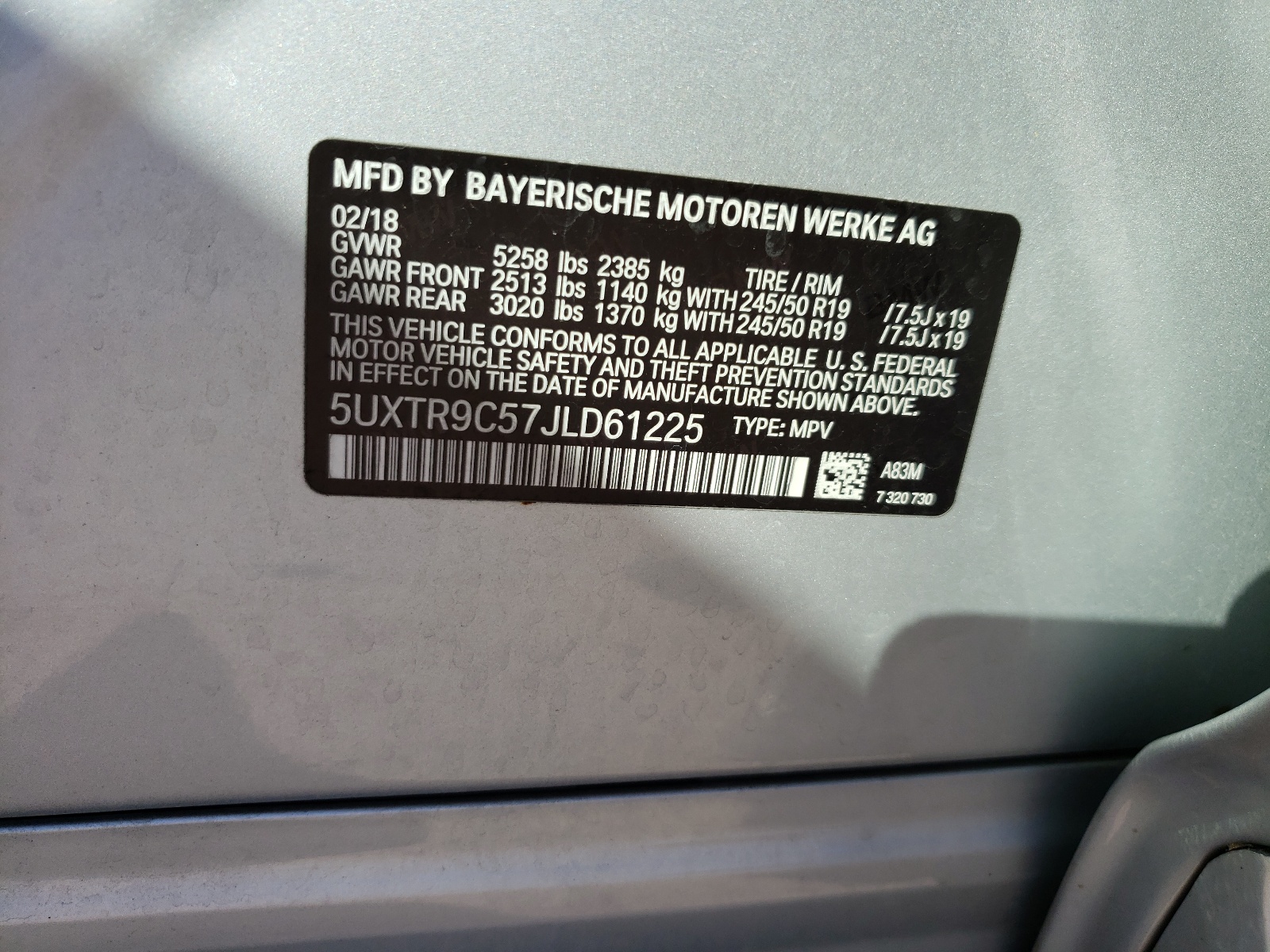 Photo 10 from auction – 2018 BMW X3 XDRIVE3 with VIN 5UXTR9C57JLD61225