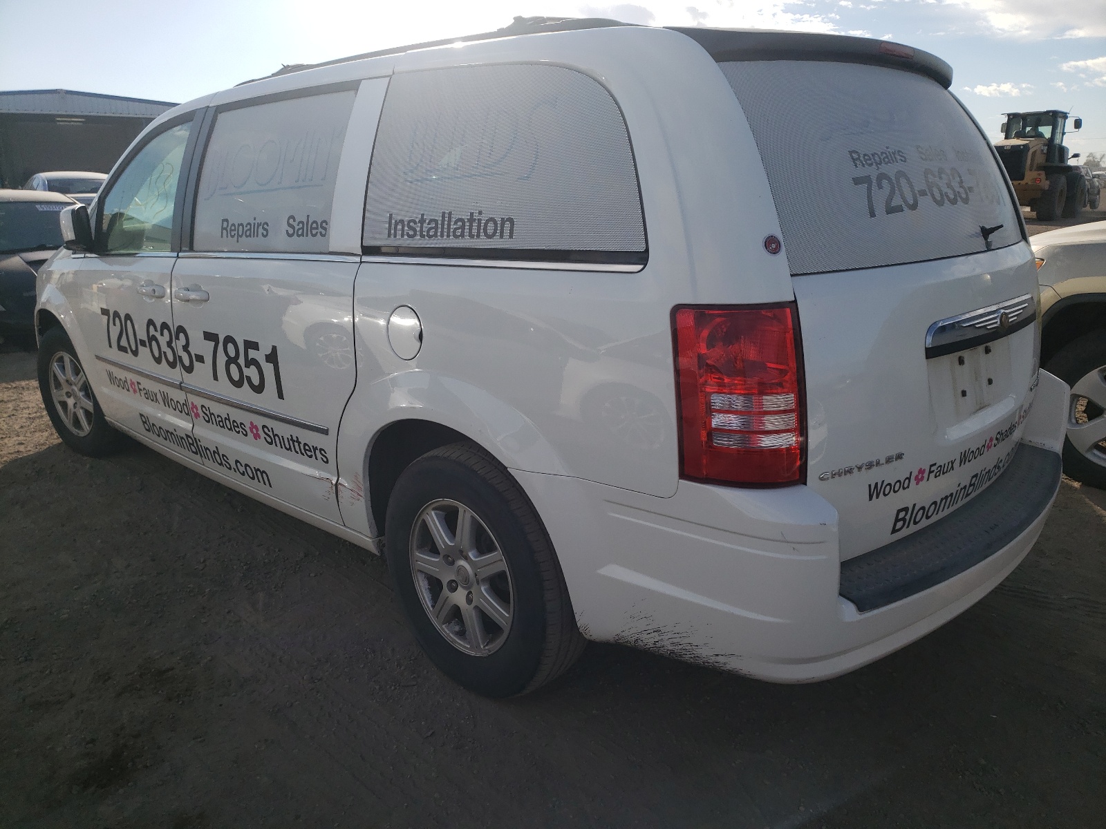 صورة رقم 3 من المزاد - 2010 CHRYSLER TOWN AND C مع VIN 2A4RR5D18AR192914