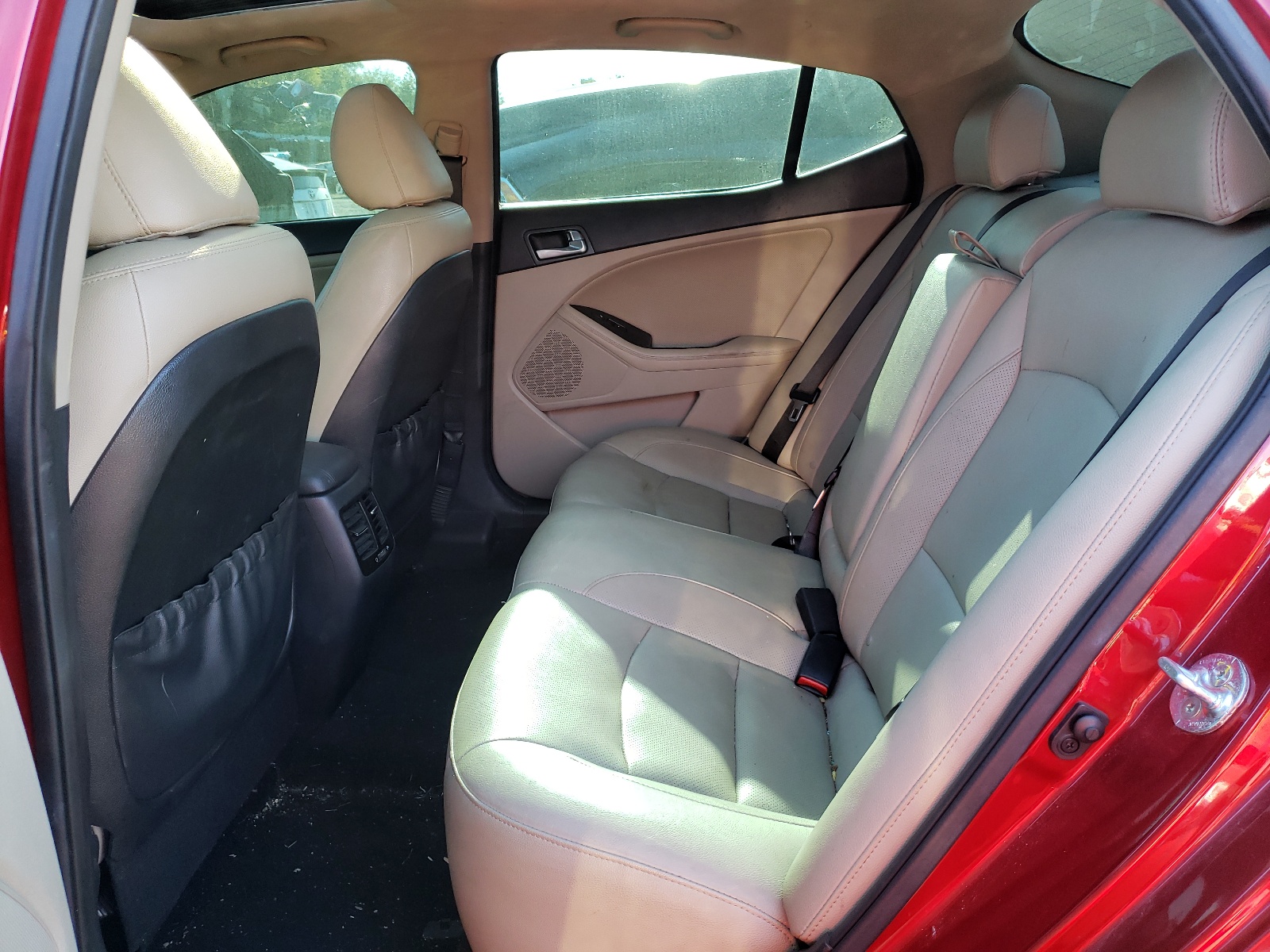 Photo 6 from auction – 2015 KIA OPTIMA EX with VIN 5XXGN4A7XFG496628