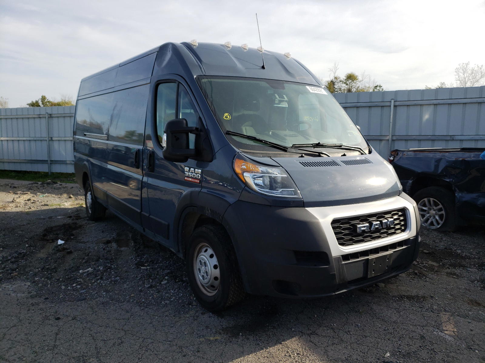 RAM PROMASTER 2020 with VIN 3C6URVJGXLE124909 - Photo from auction