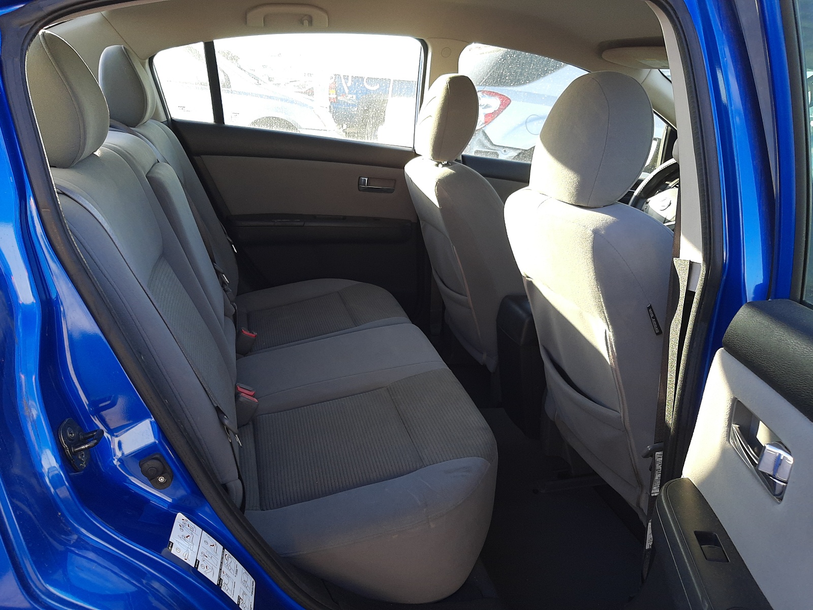 Photo 6 from auction – 2010 NISSAN SENTRA 2.0 with VIN 3N1AB6AP1AL677644