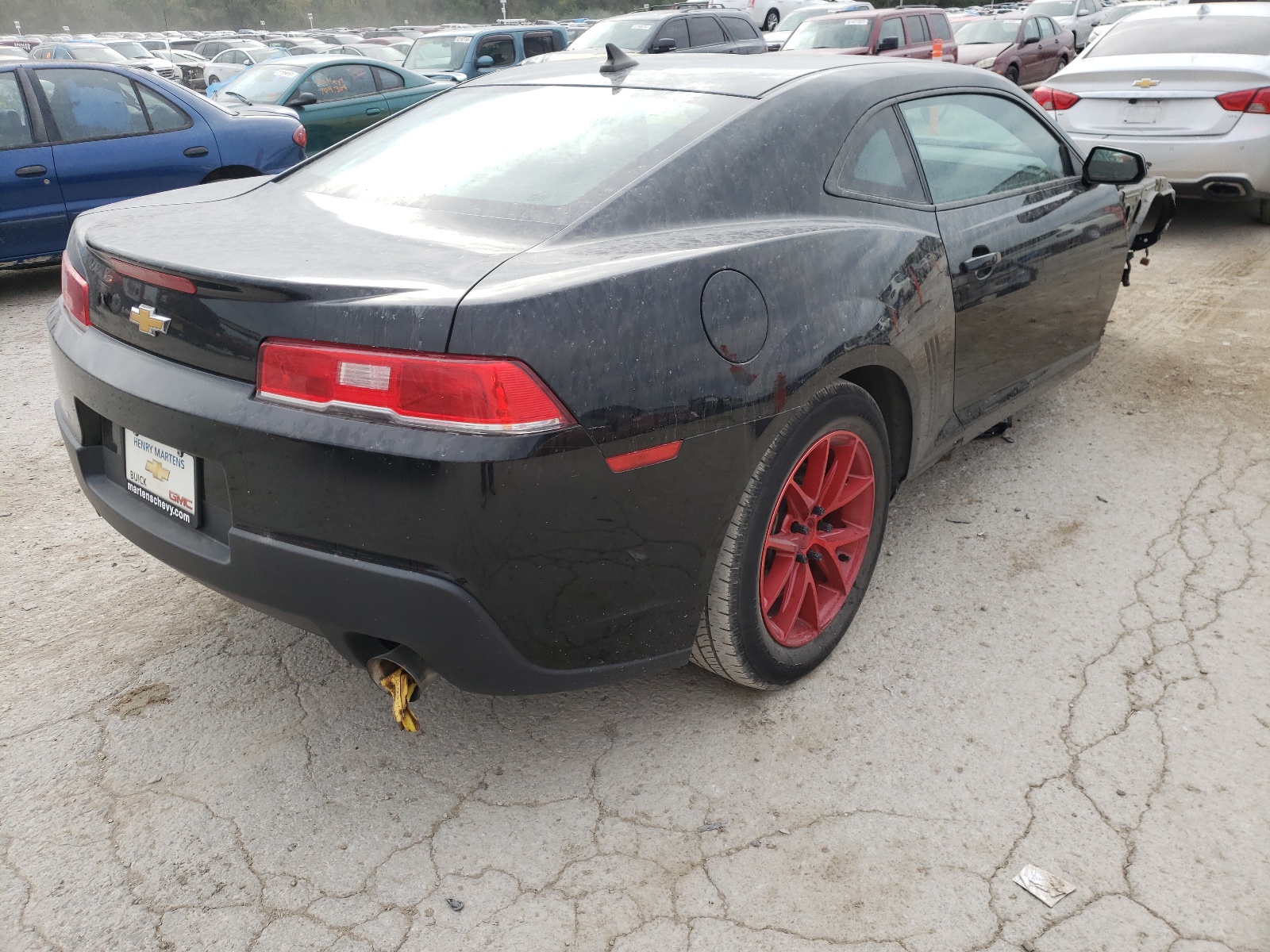 Photo 4 from auction – 2015 CHEVROLET CAMARO LS with VIN 2G1FB1E36F9157391