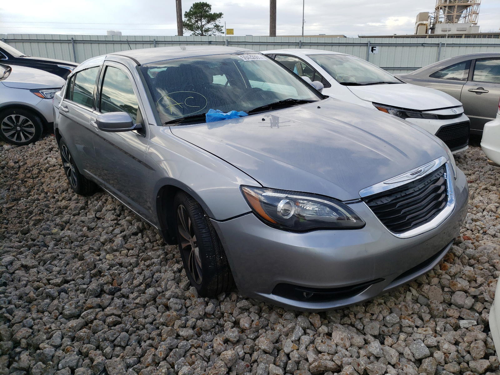 CHRYSLER 200 TOURIN 2013 with VIN 1C3CCBBG1DN744701 - Photo from auction