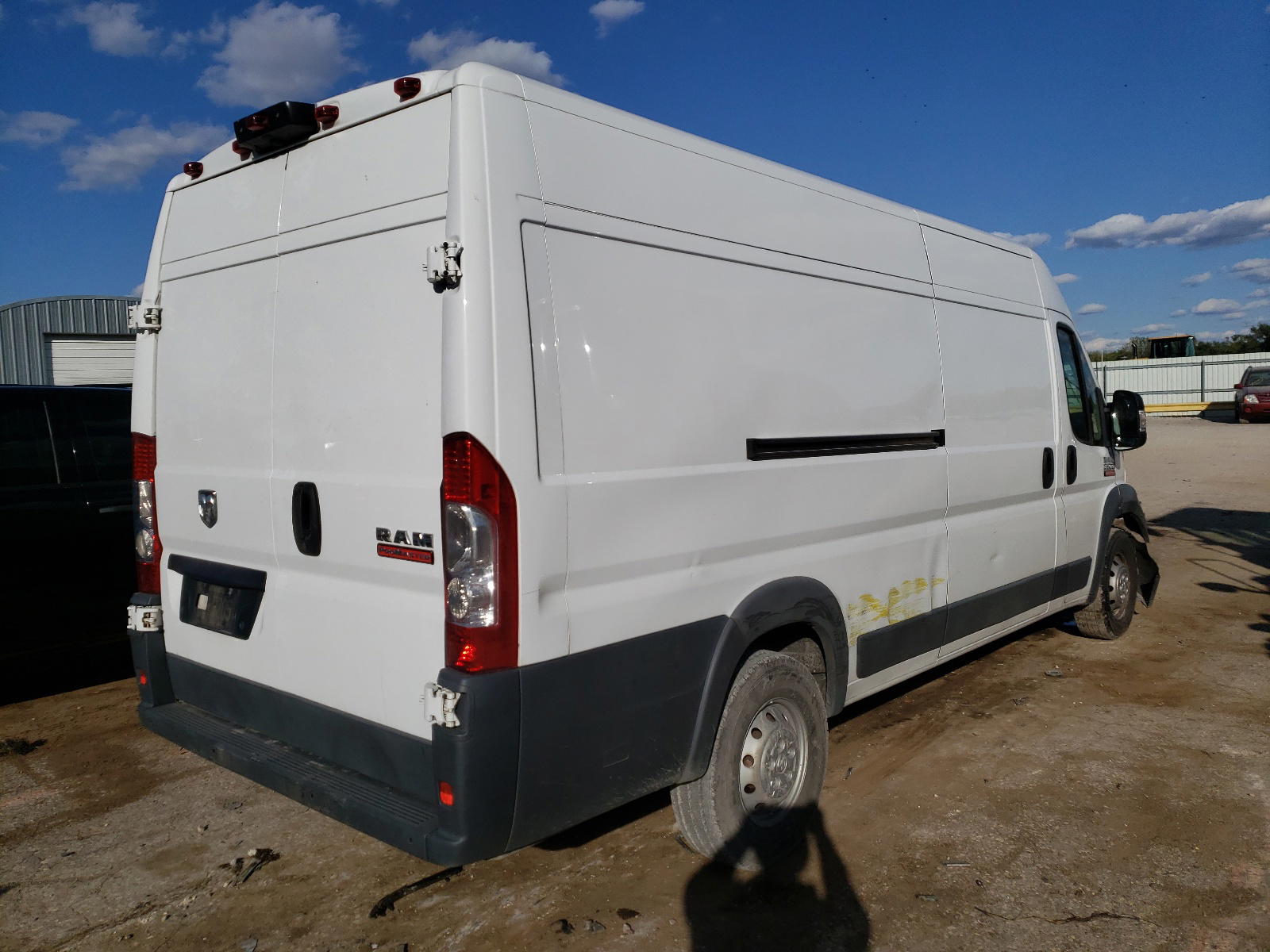Photo 4 from auction – 2018 RAM PROMASTER with VIN 3C6URVJG5JE101437