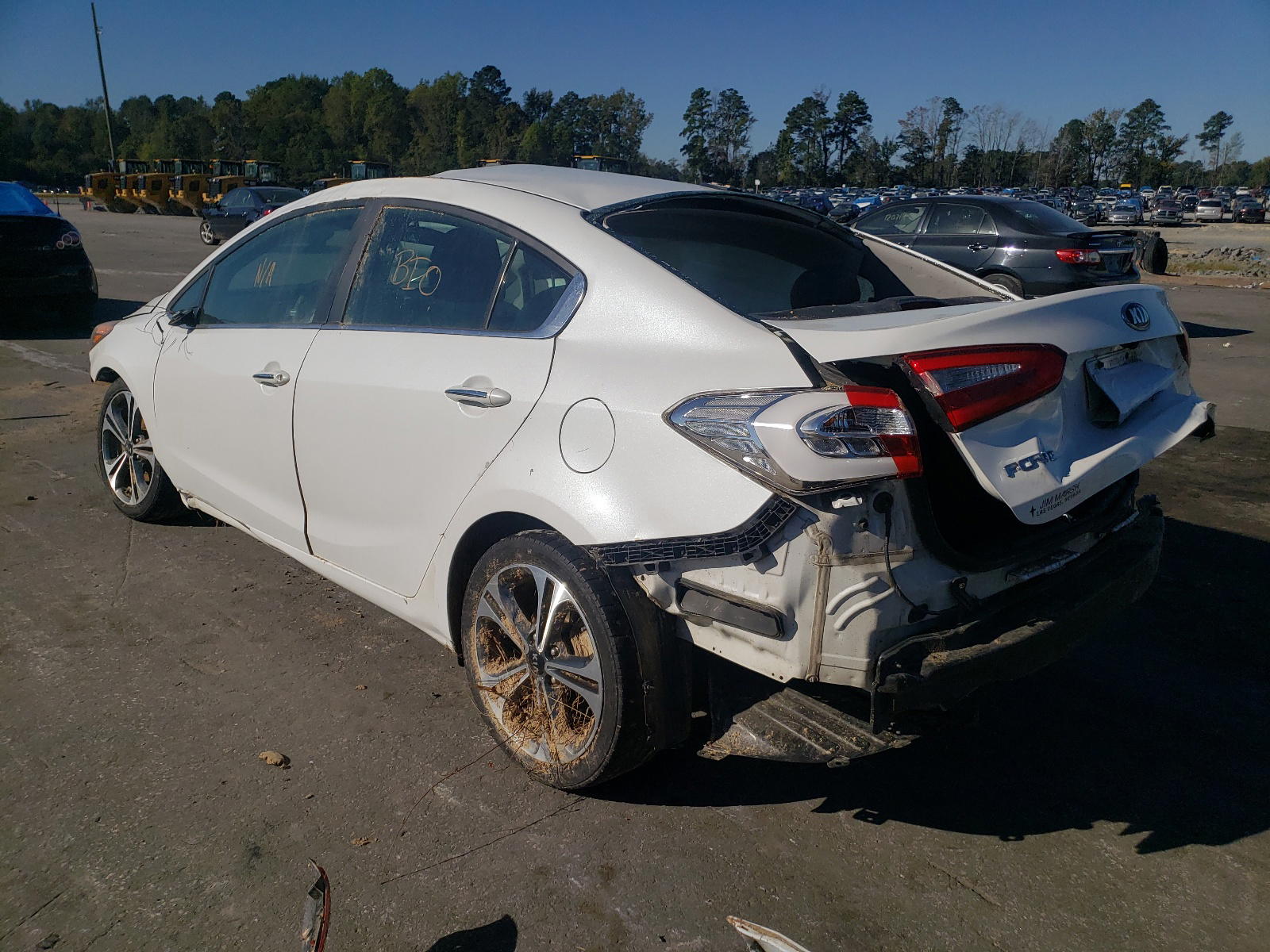 Photo 3 from auction – 2015 KIA FORTE EX with VIN KNAFZ4A84F5300614