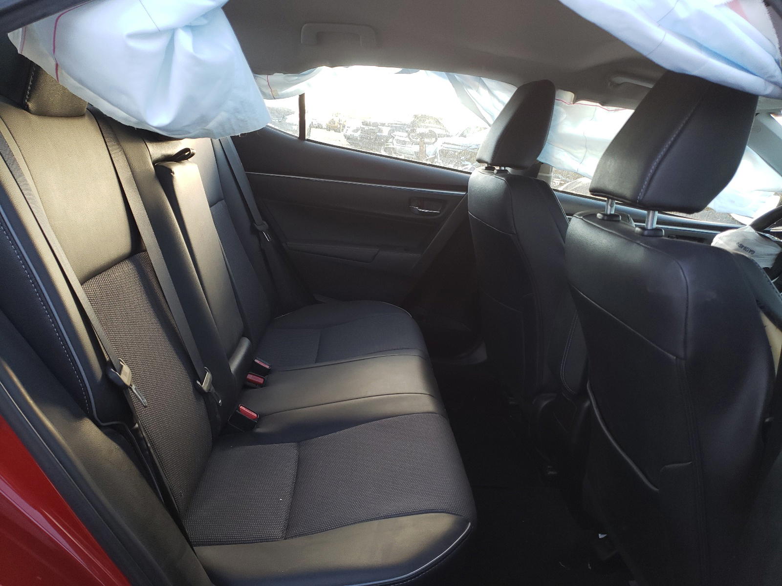 Photo 6 from auction – 2015 TOYOTA COROLLA L with VIN 5YFBURHE1FP299546