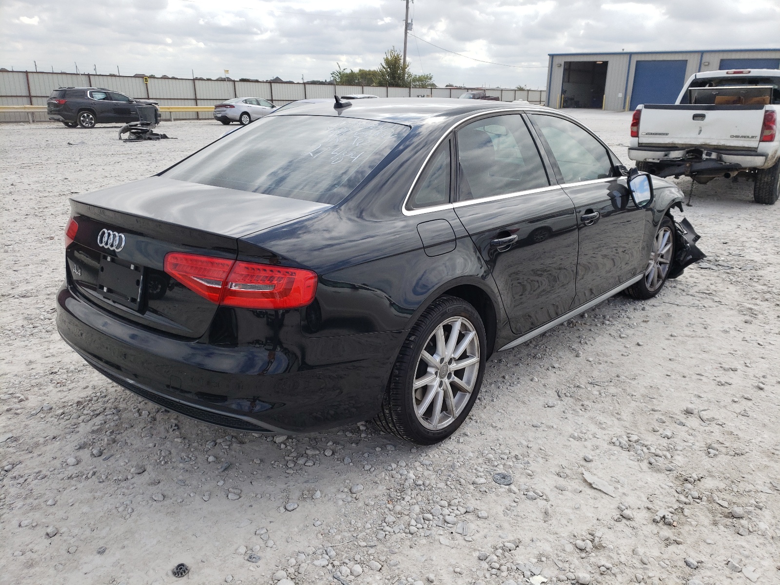 Zdjęcie 4 z aukcji – 2015 AUDI A4 PREMIUM z VIN WAUAFAFLXFN007637